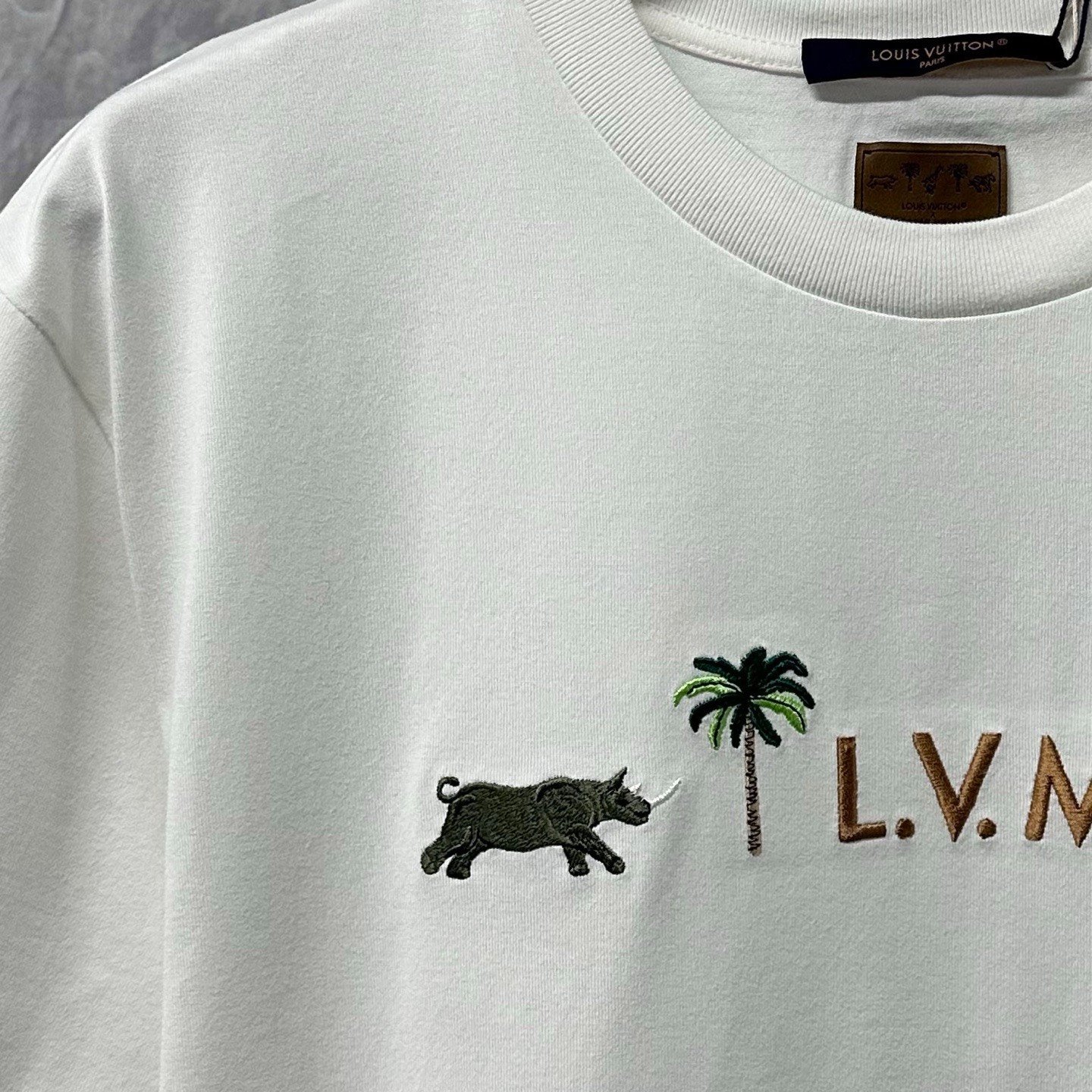 Louis Vuitton x Darjeeling Limited Animal Embroidery Tee — detail