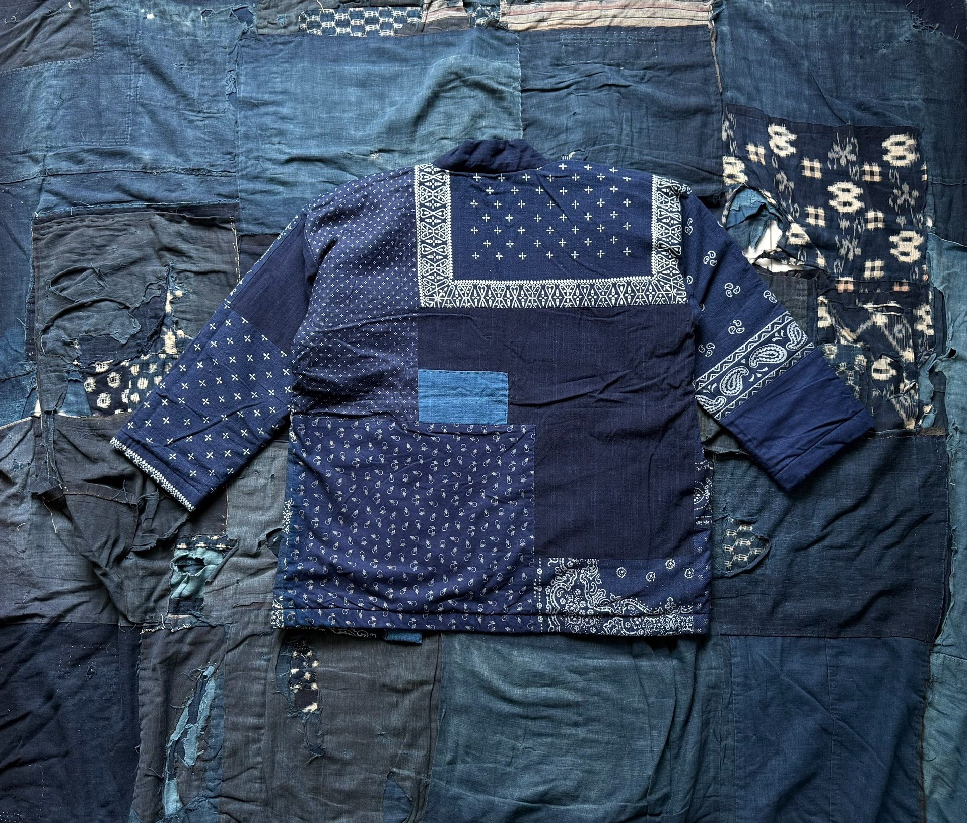 Soulive Distressed Vintage Cotton Robe Jacket — detail