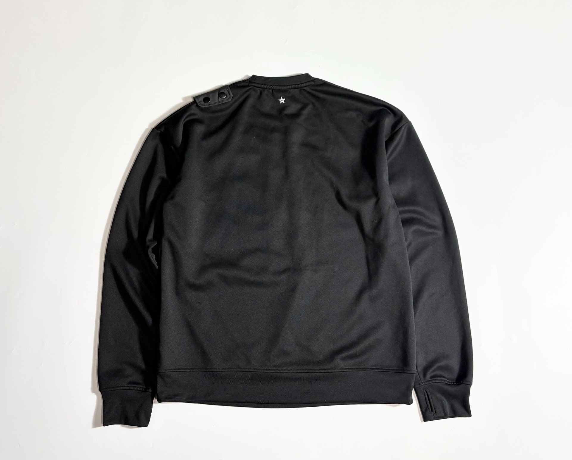 Nike F.C. Detachable Panel Sweatshirt — detail