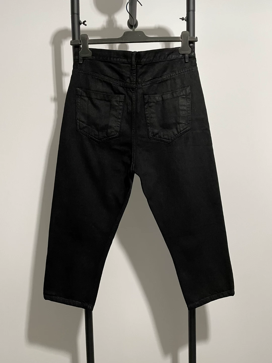 Rick Owens Black Cropped Denim Pants — front