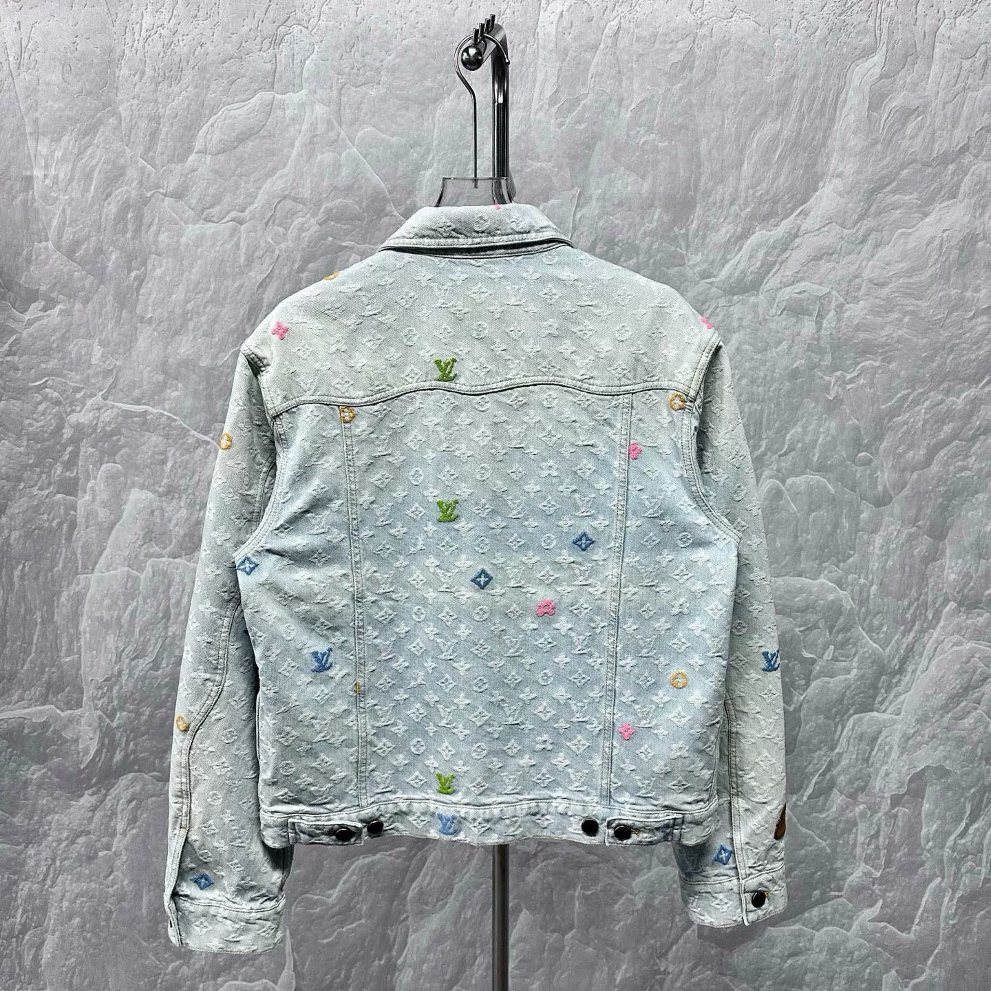 Louis Vuitton Tyler FW24 Embroidered Denim Jacket — label