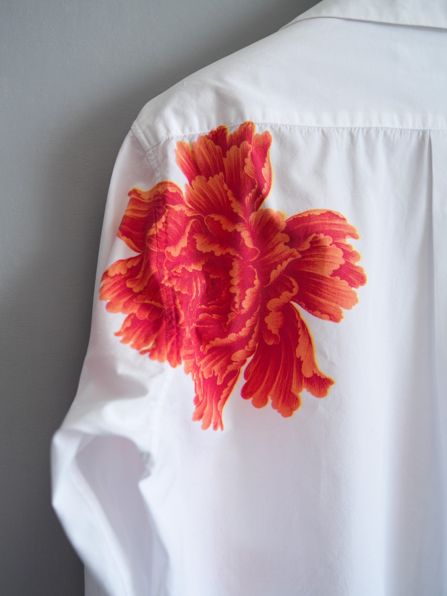 Yohji Yamamoto 05AW Peony Print Shirt — label
