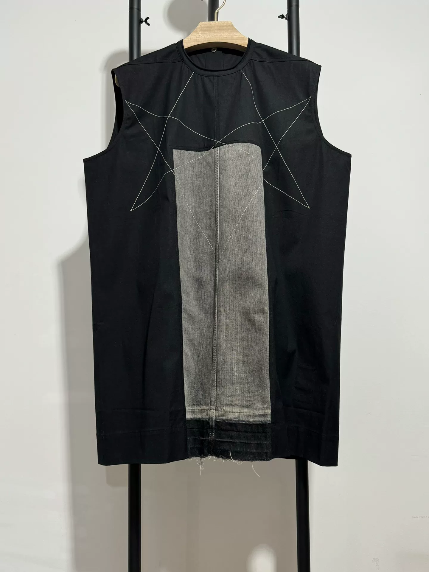 Rick Owens RO Jumbo Fork Sleeveless Tee