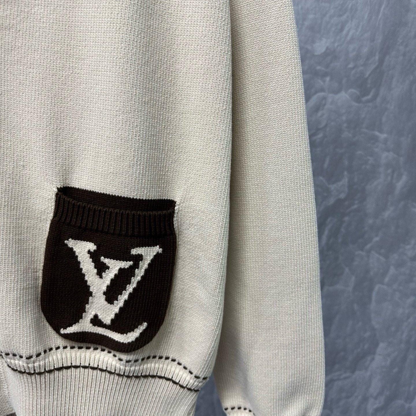 Louis Vuitton Tyler FW24 Logo Intarsia Cardigan — detail