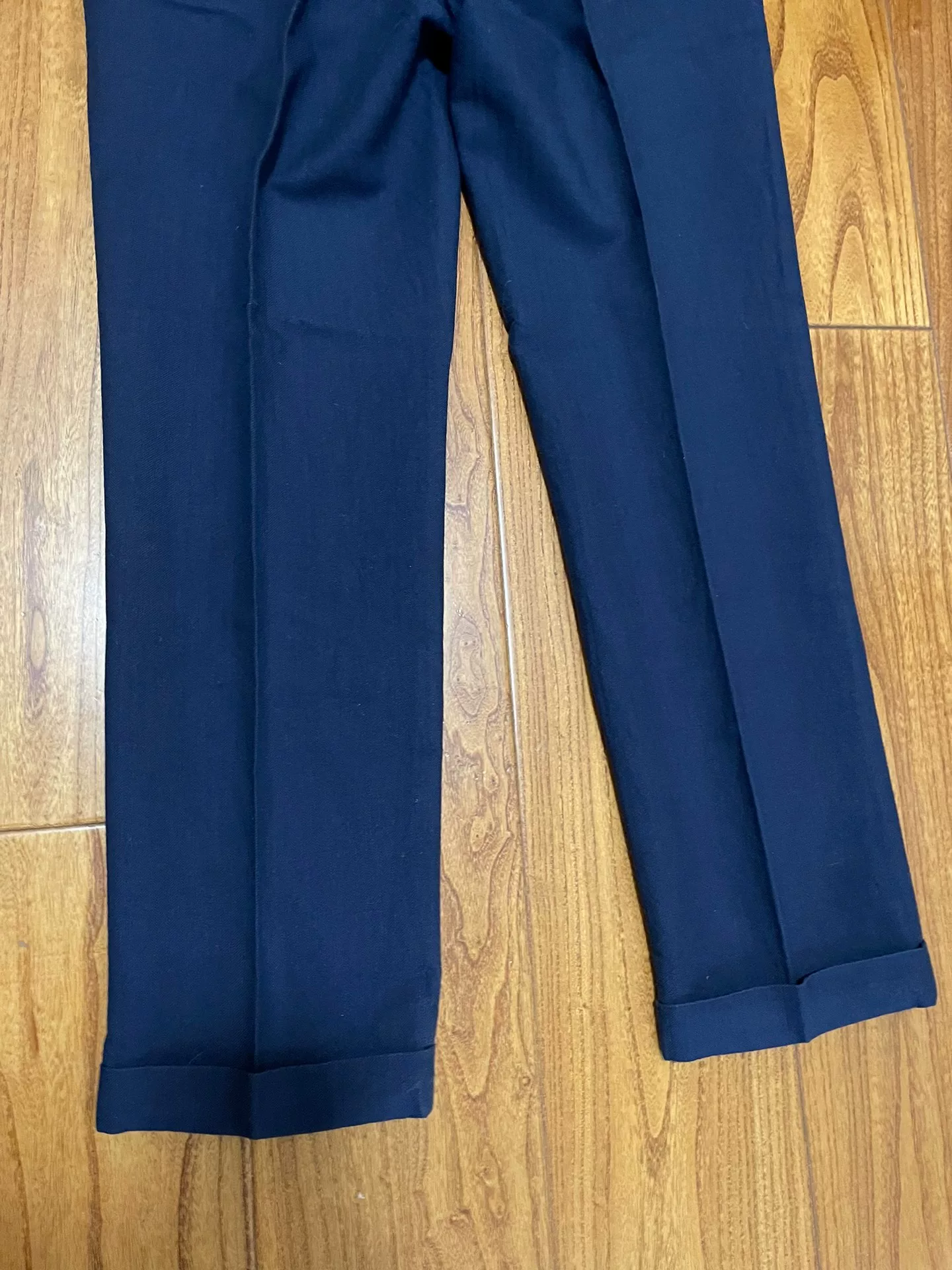 VISVIM HIGH-WATER PLEAT PANTS — label