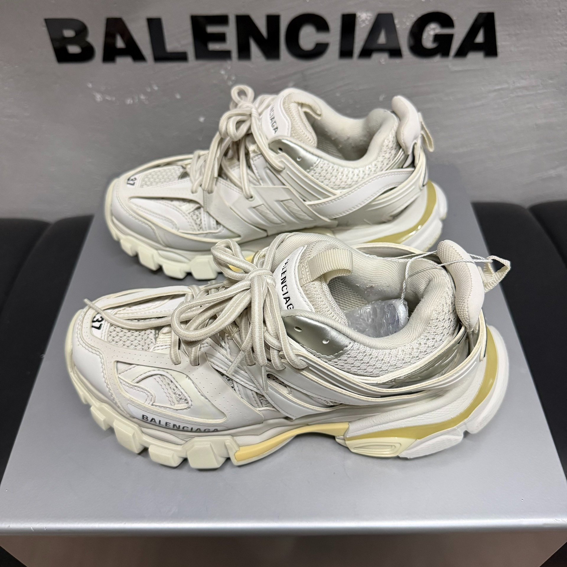 Balenciaga Track Chunky Sneakers — detail