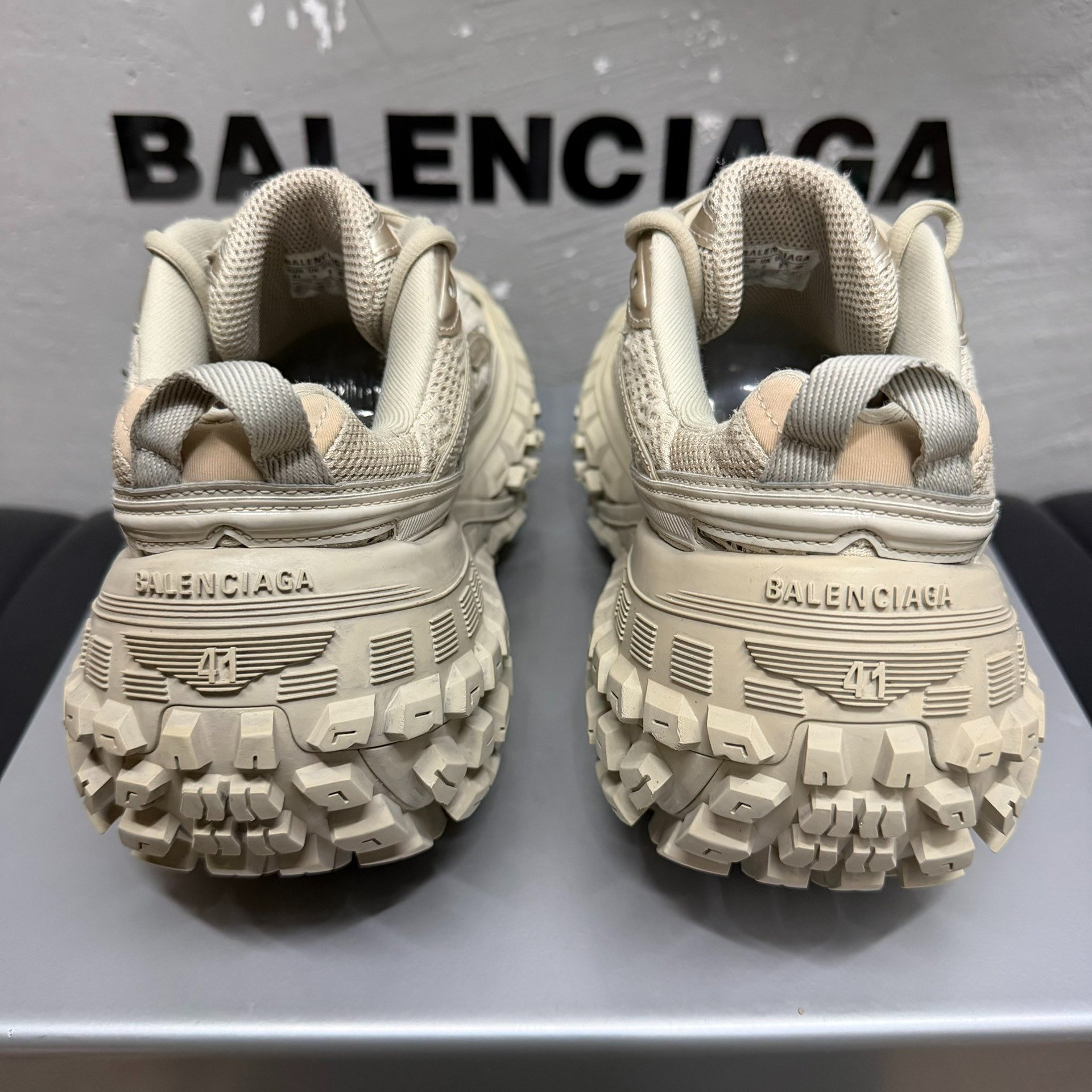 Balenciaga Defender Sneakers Size 41 — label