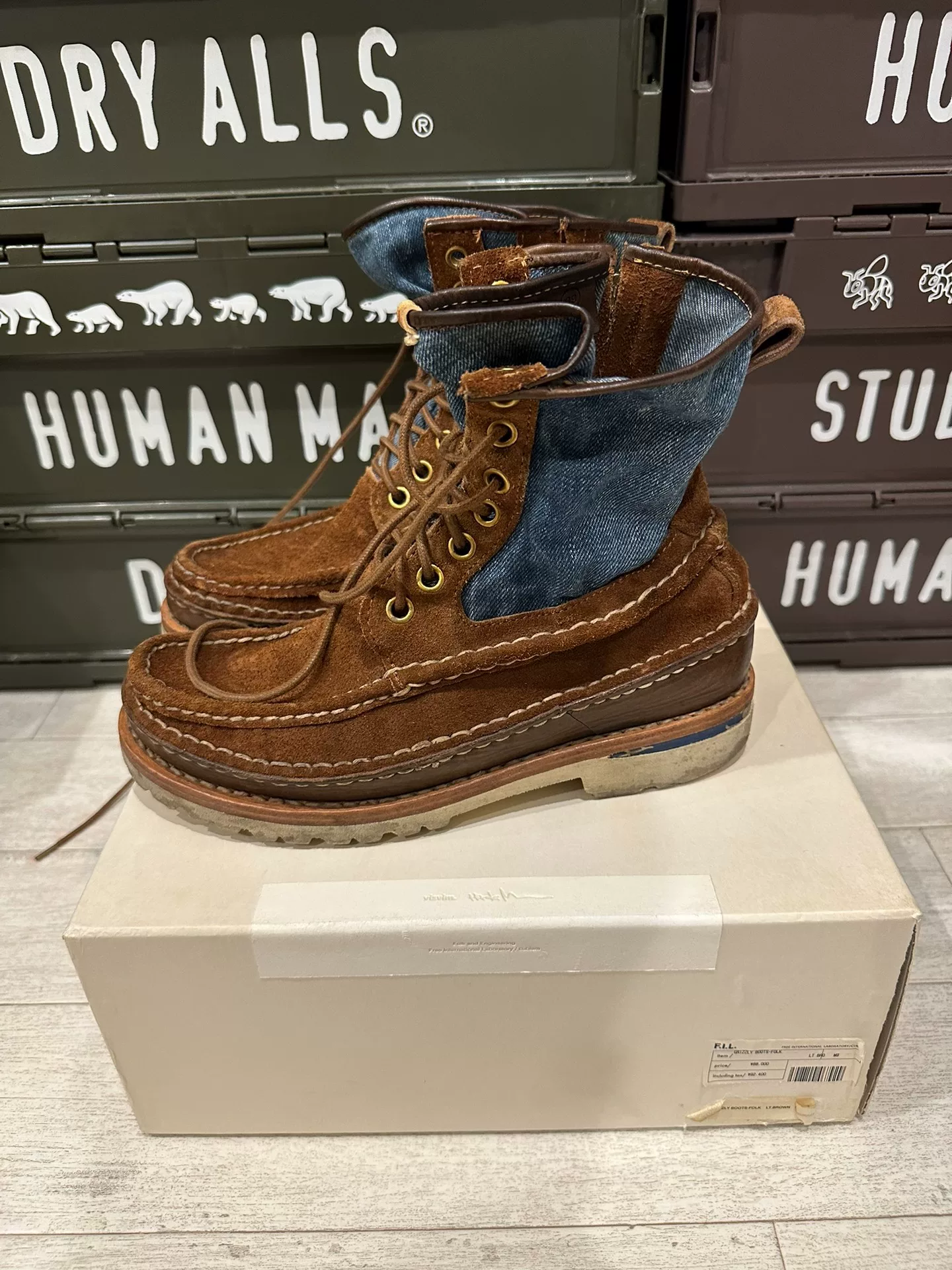 VISVIM GRIZZLY BOOTS-FOLK