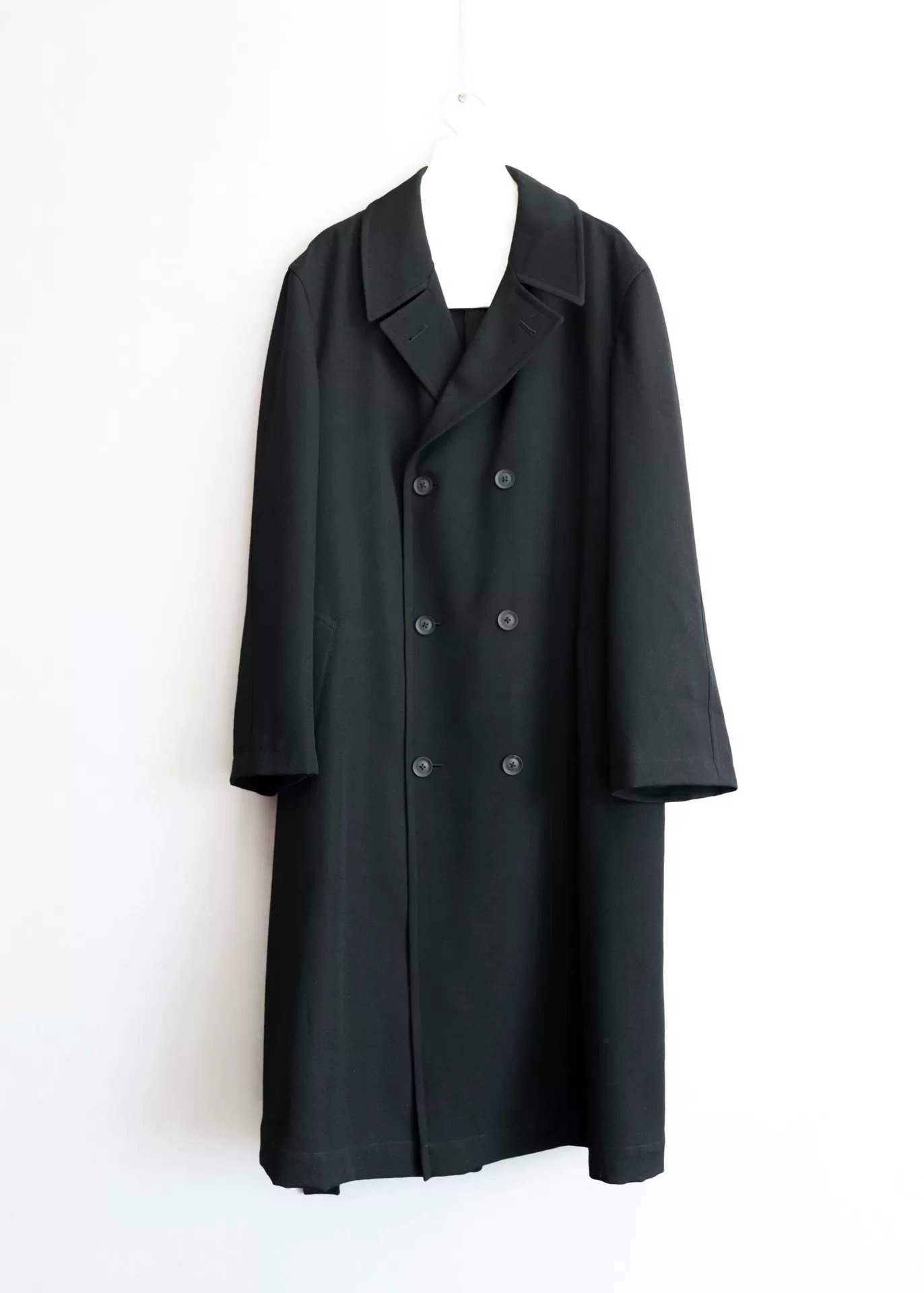 Yohji Yamamoto 20AW 8-Button Double-Breasted Coat — front