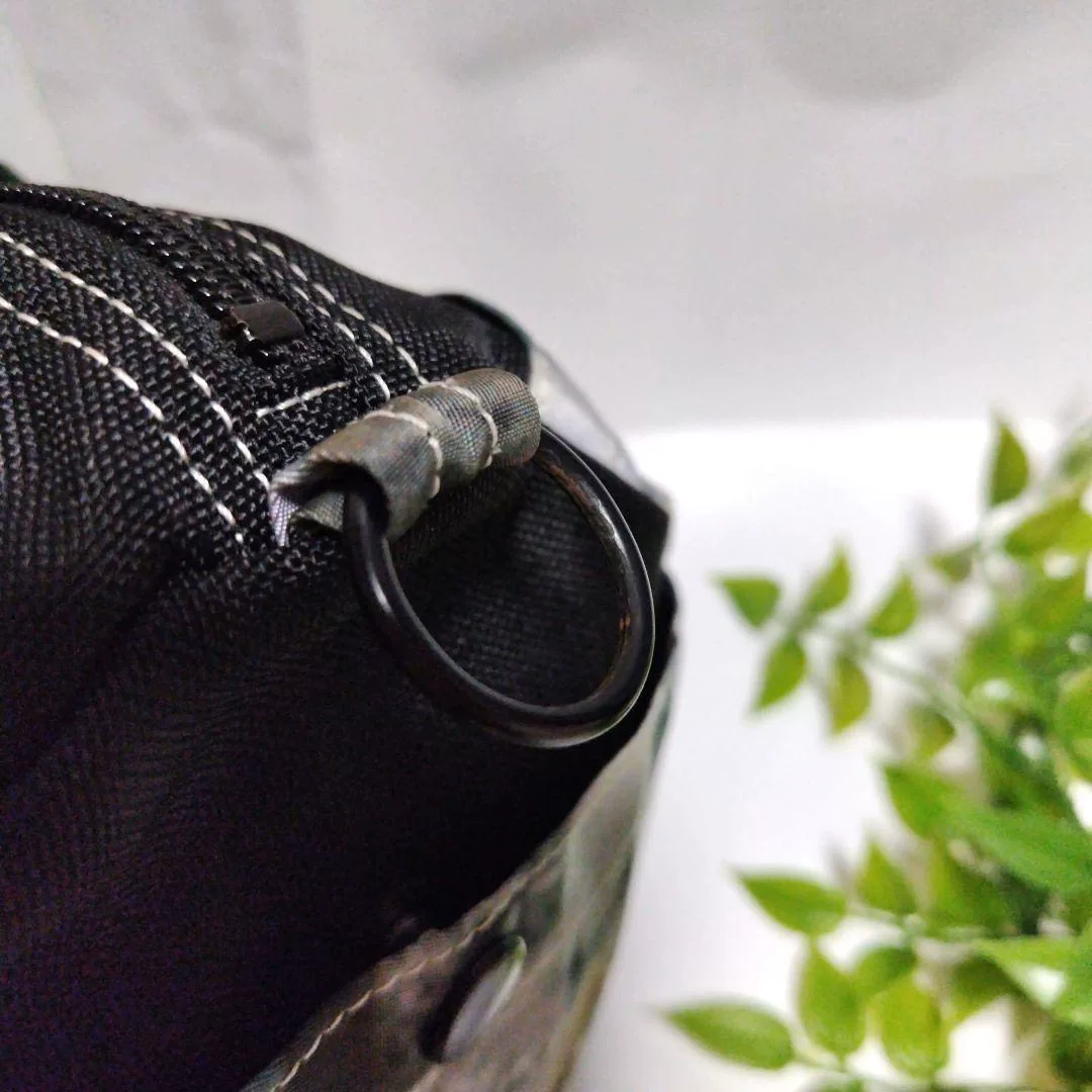 Porter×Atmos Penguin Print Shoulder Bag — label