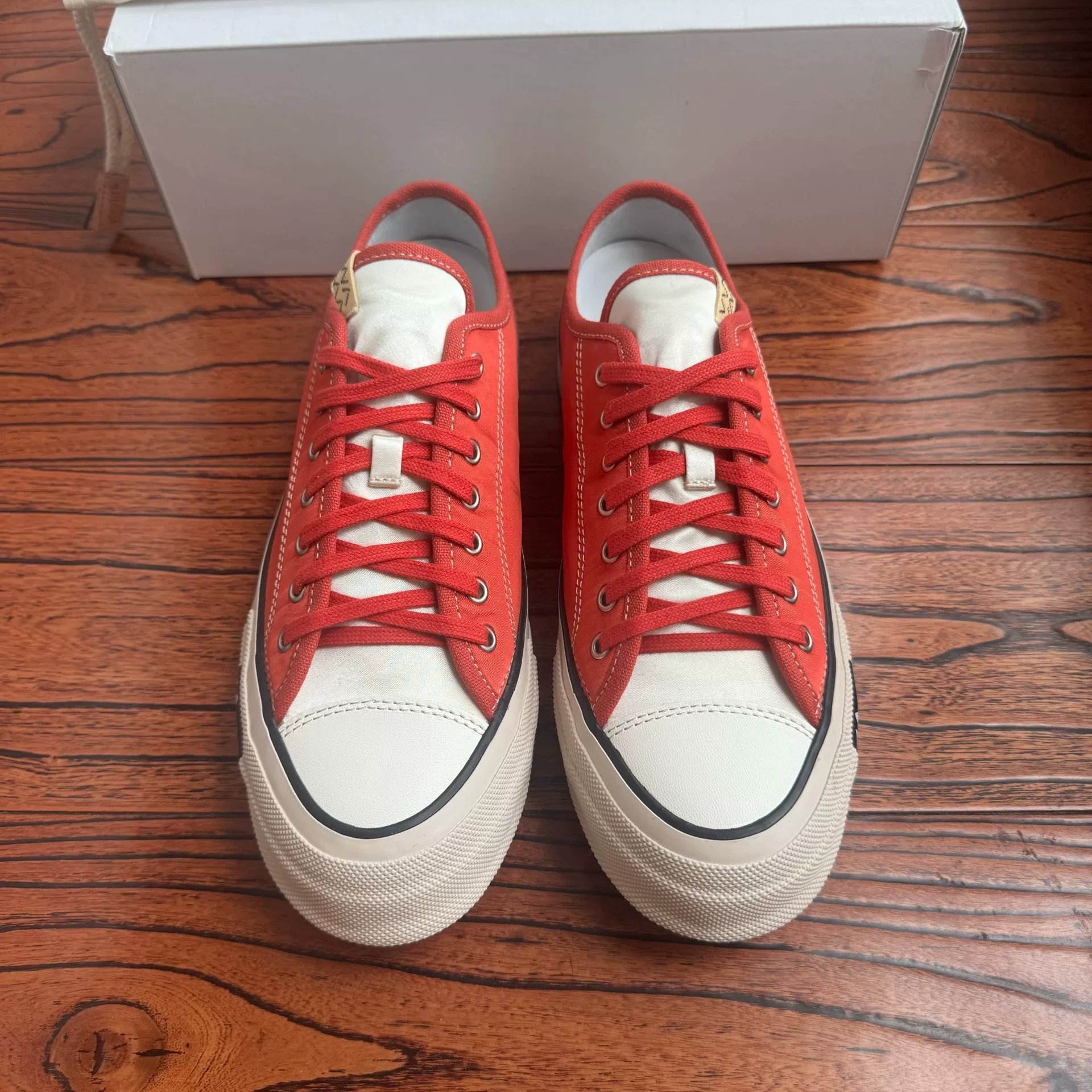 Visvim 23AW Skagway Lo Canvas Sneakers — front