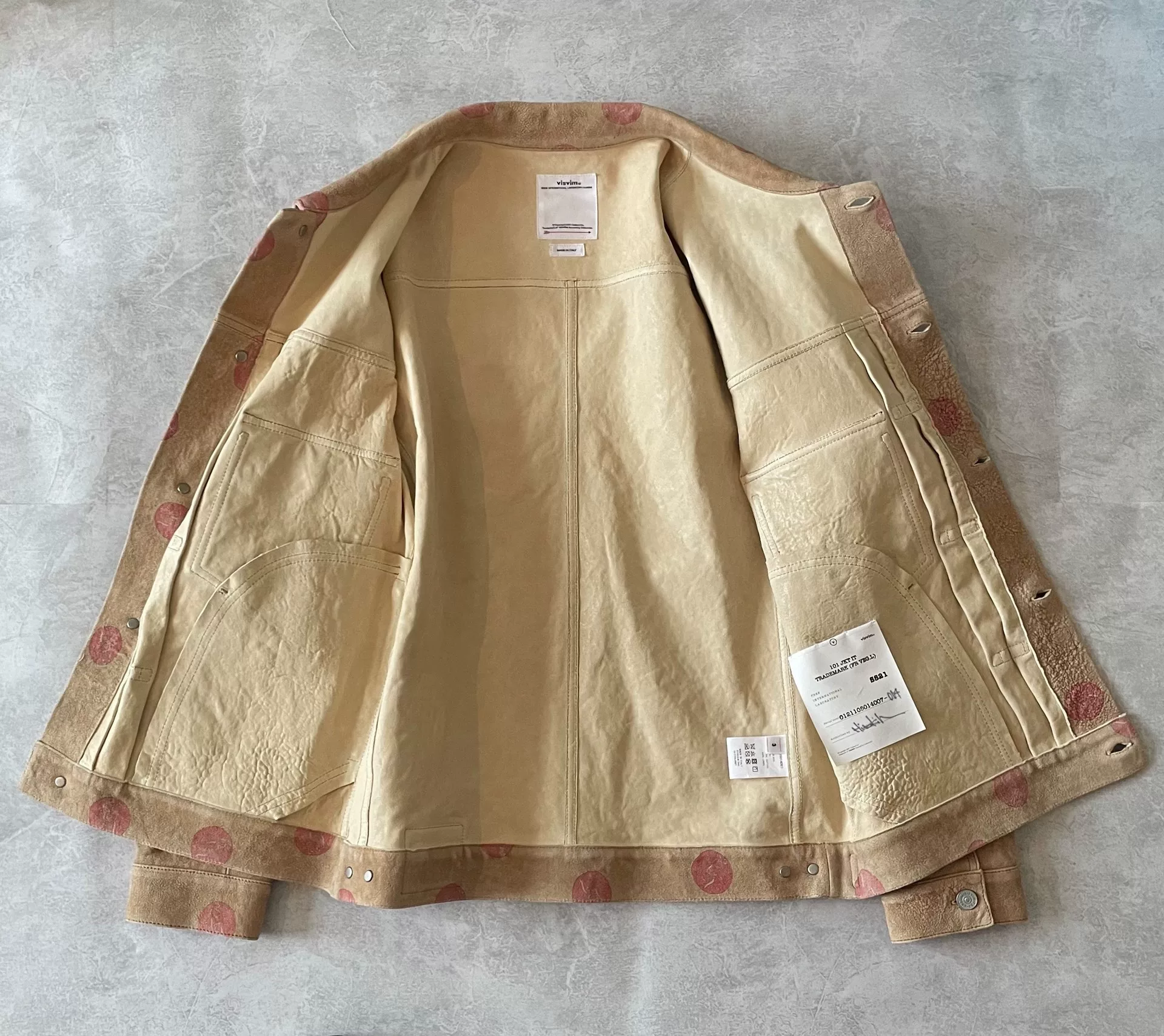 visvim 21ss 101 JKT Sheepskin Jacket — detail
