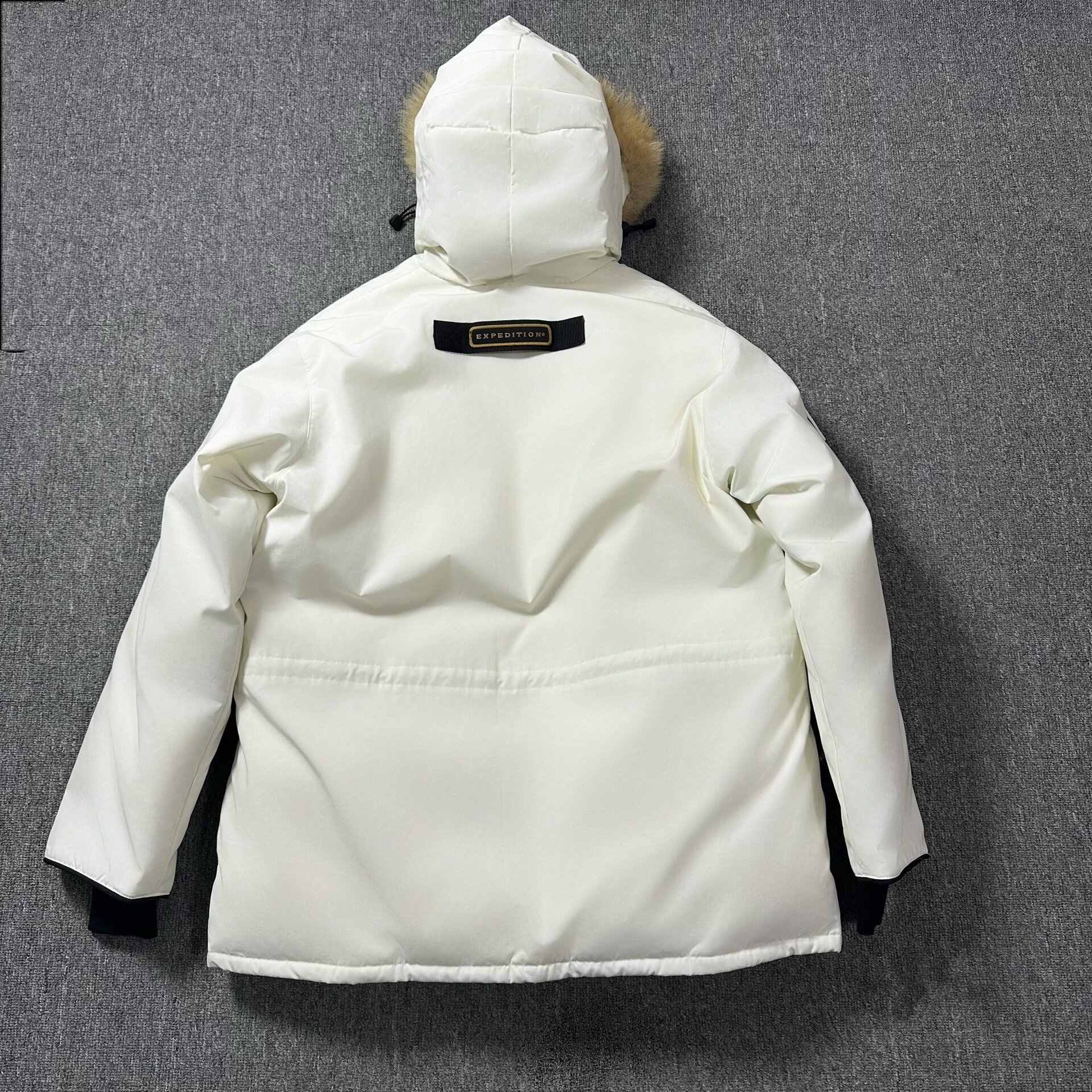 Canada Goose Expedition Fusion Fit Long Down Jacket — label