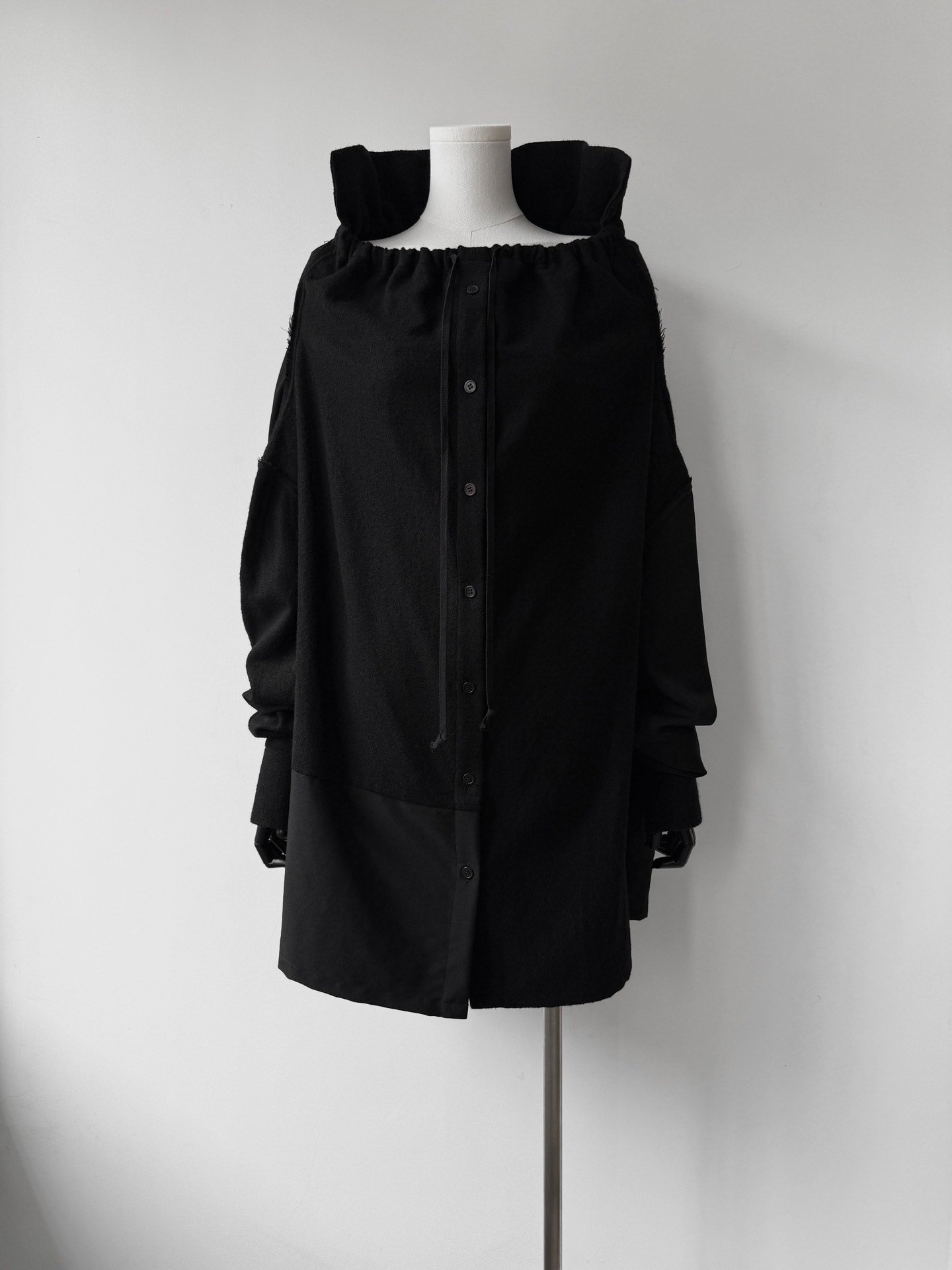 Yohji Yamamoto Regulation 25AW Wool Wizard Cloak — front