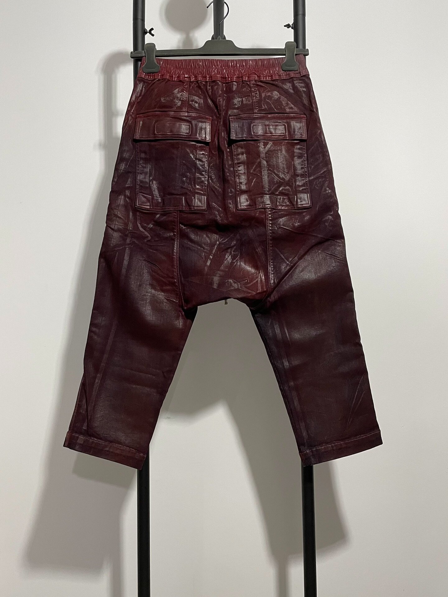 Rick Owens Waxed Coated Cropped Pants — front