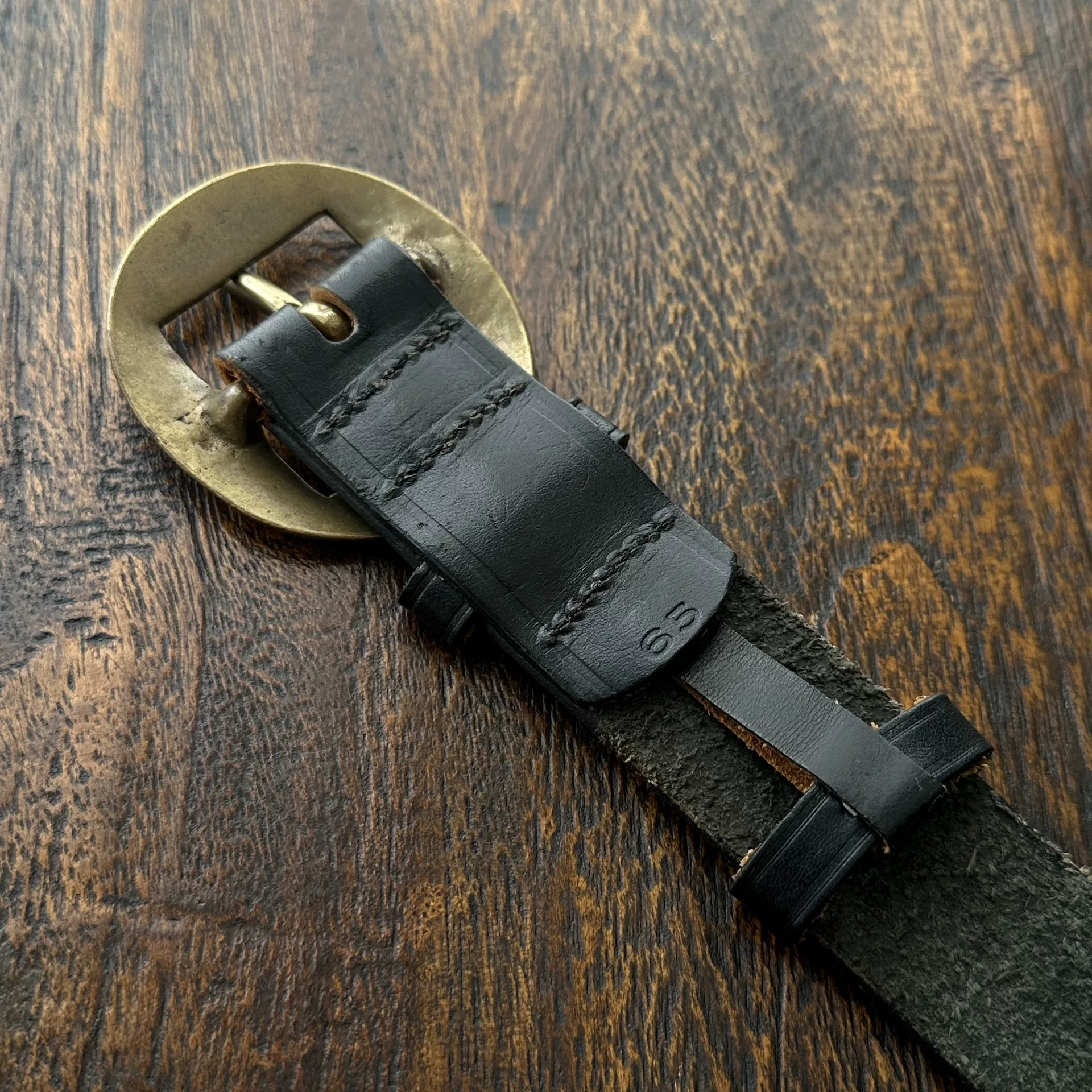 Polo Ralph Lauren Vintage Brass Belt — detail