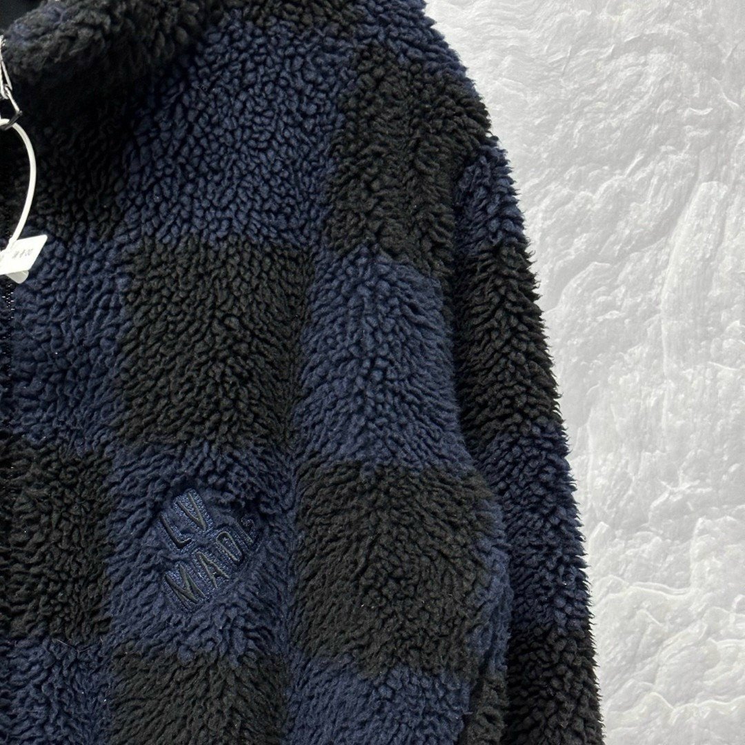 Louis Vuitton Nigo Checkered Teddy Coat XS — detail