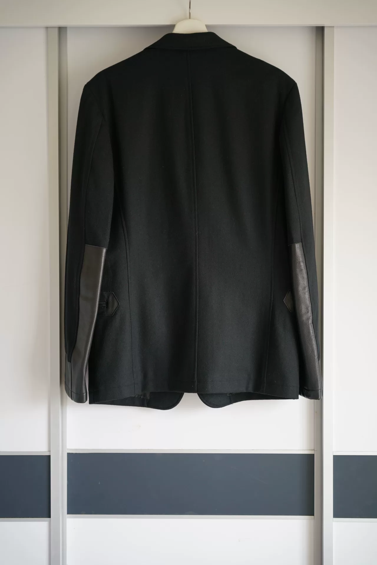 Yohji Yamamoto 15AW Leather-Sleeve Blazer — front