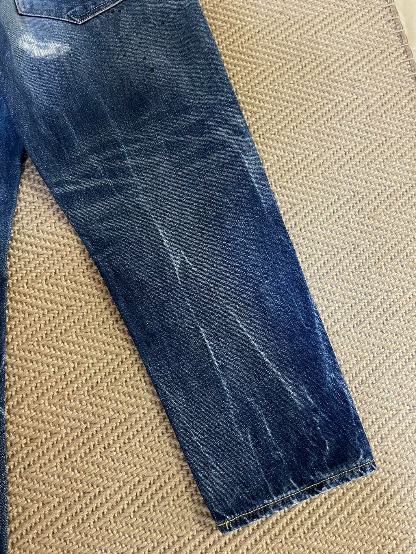 Vanquish & Fragment Cropped Denim Jeans — label
