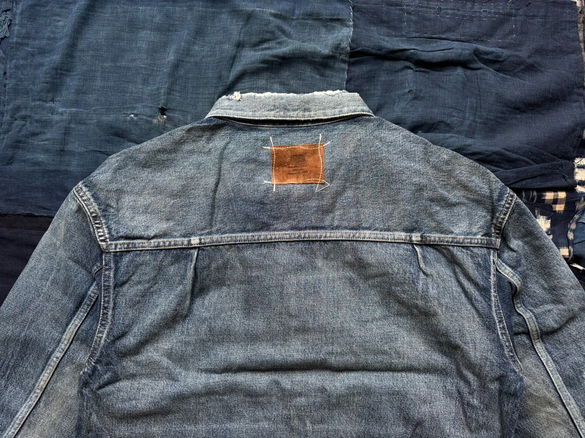 MADNESS 24AW AGING TYPE-I DENIM JACKET — label