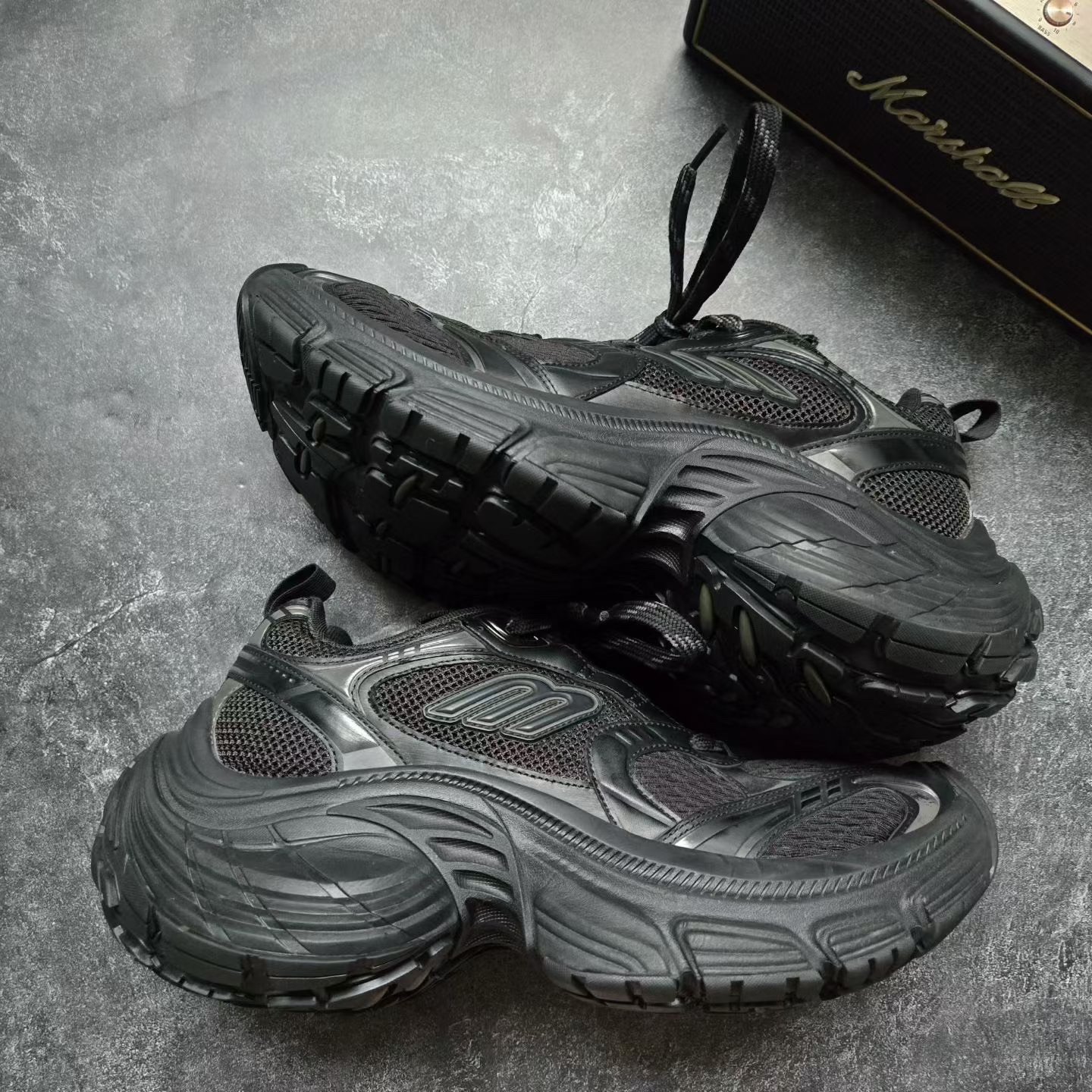 Balenciaga 10XL Black Sneakers — label