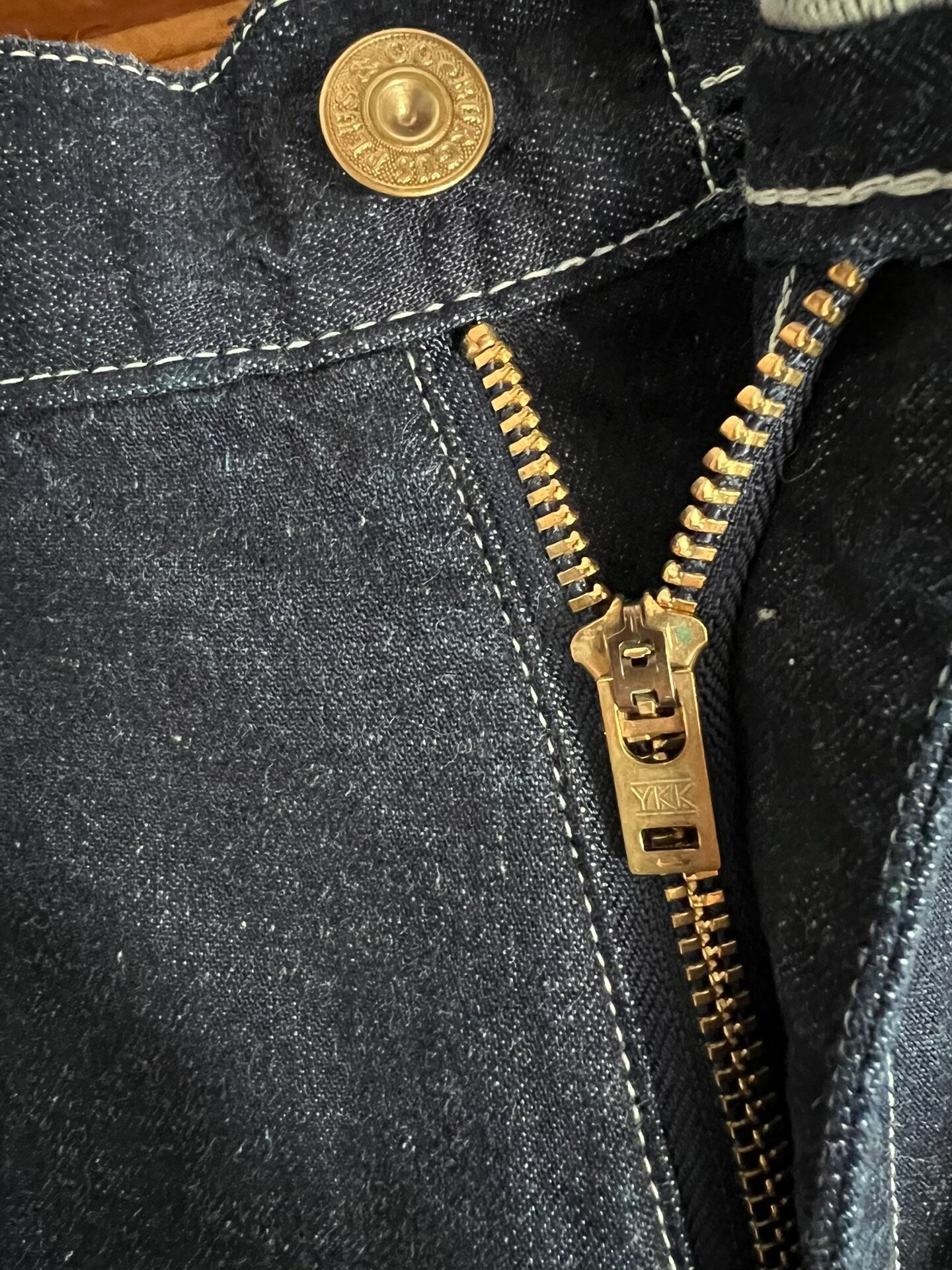 Burgus Plus Indigo Painter Pants — label