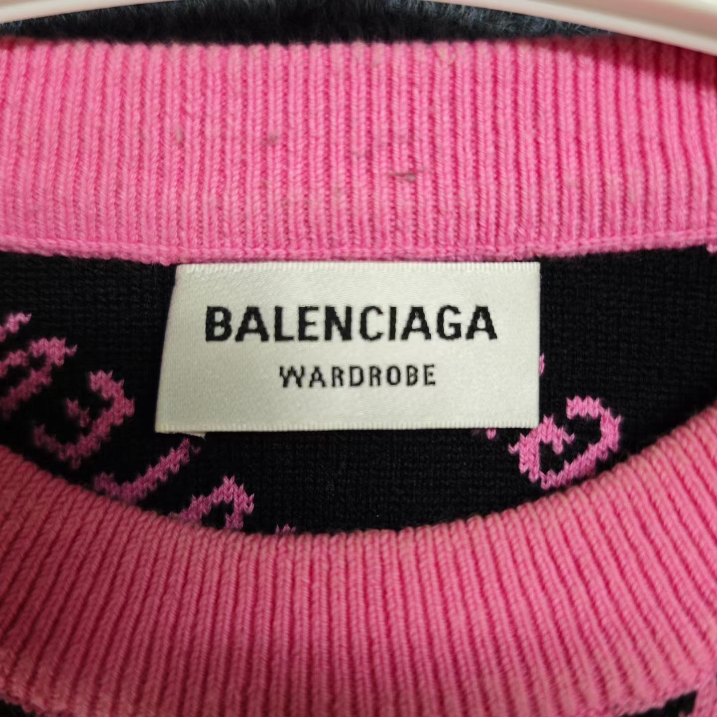 Balenciaga Pink Logo Print Knit Sweater — detail