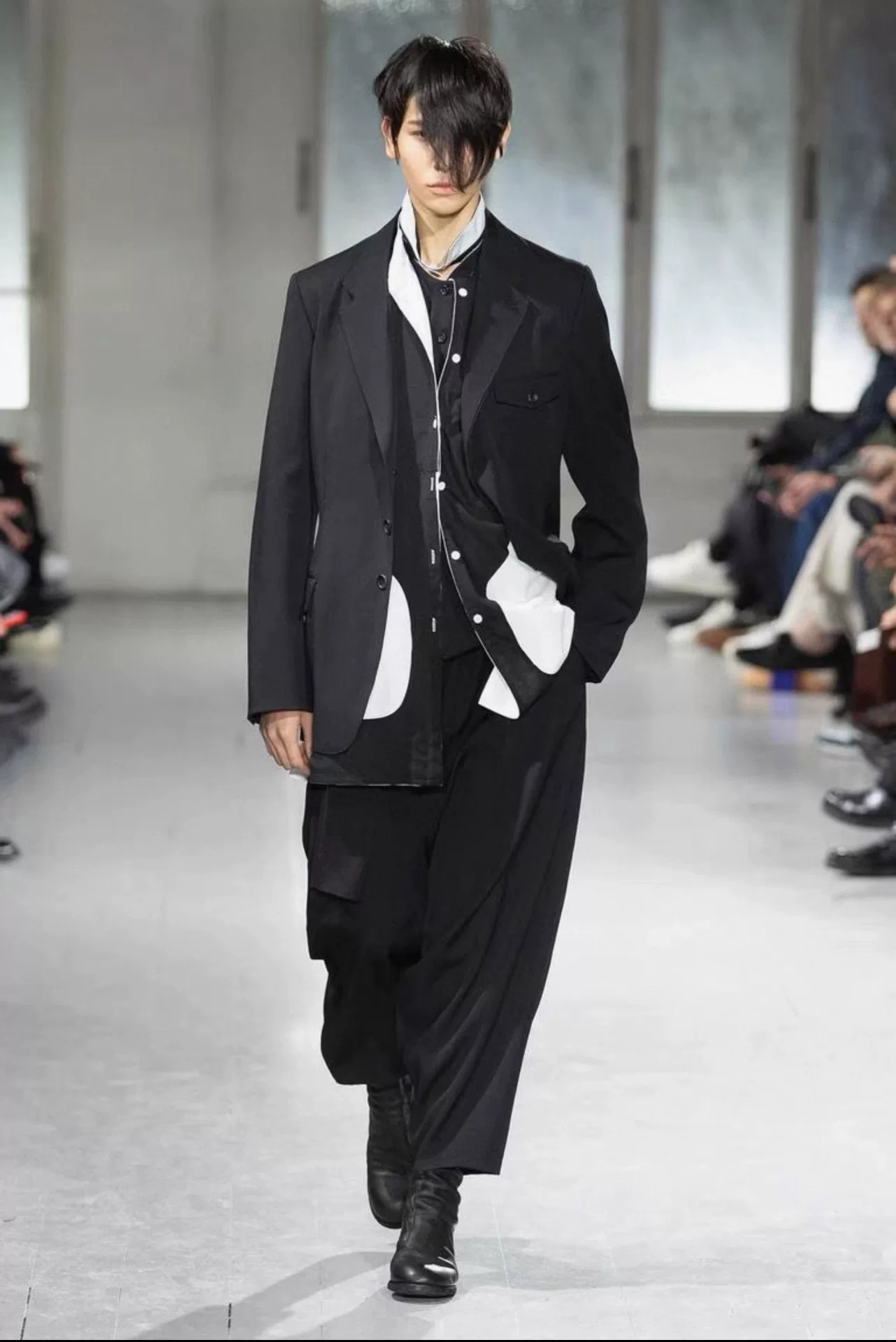 Yohji Yamamoto 23AW Double-Sided Coat — detail