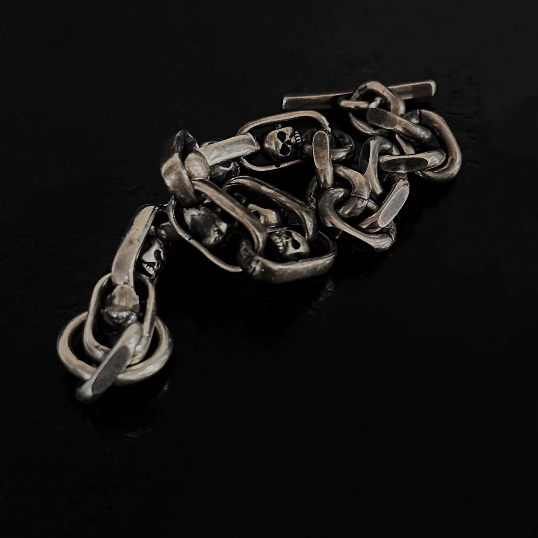 Tobias Wistisen 925 Silver Rotating Skull Bracelet — front