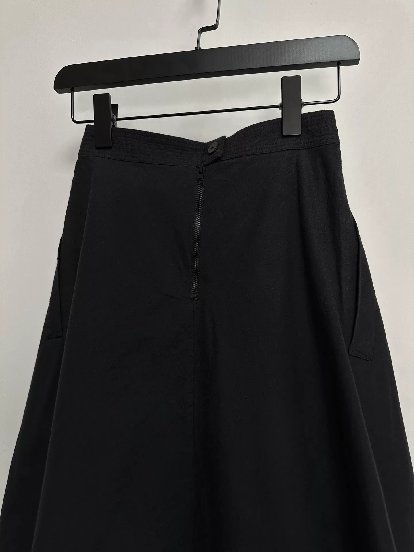 P.R.Patterson Handmade Cotton Black Skirt — detail