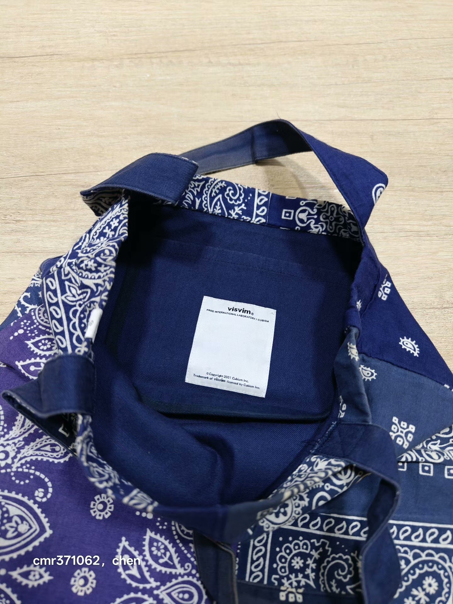 visvim 17AW Spot Bandana Tote — label