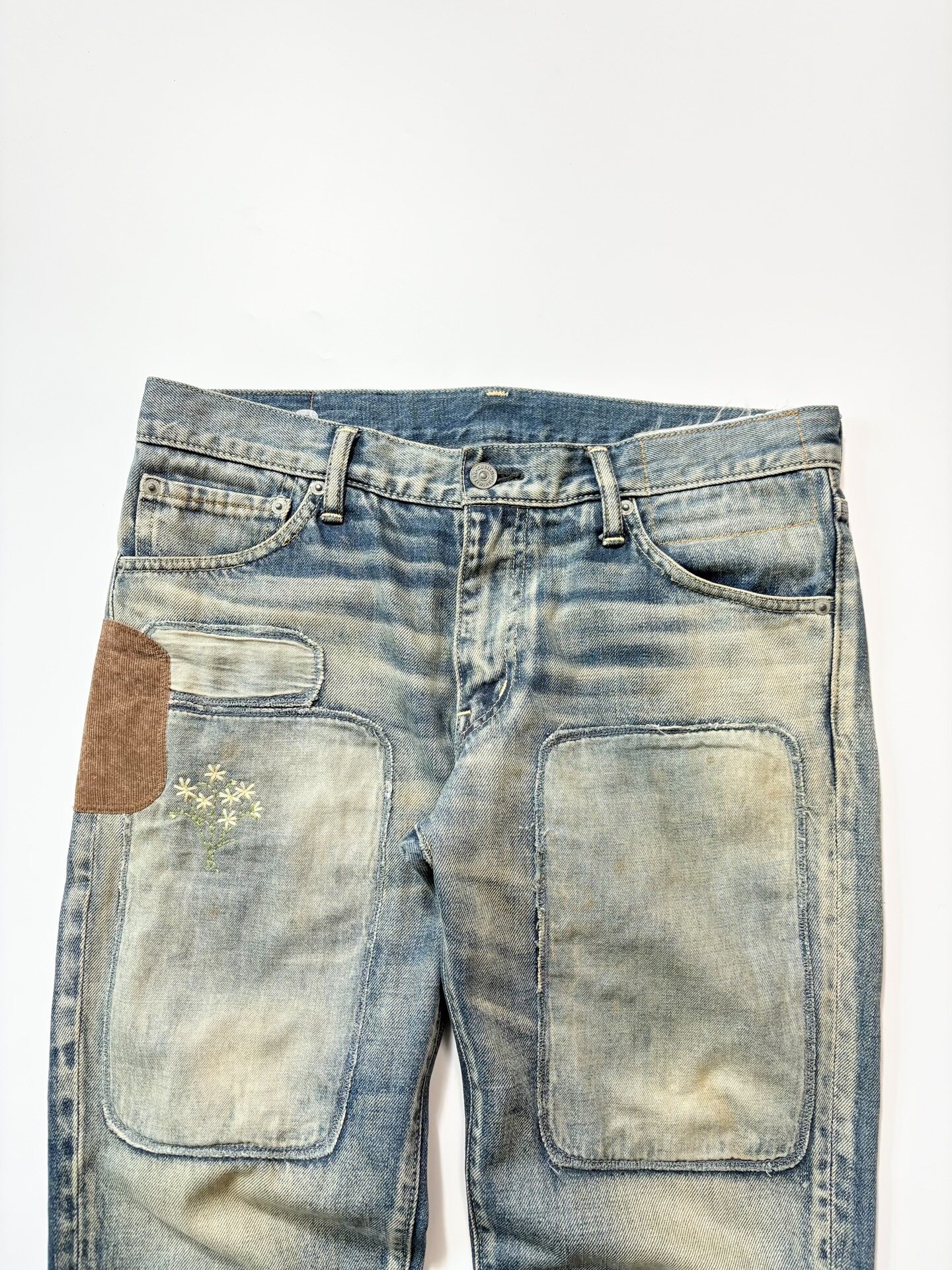 VISVIM 04D8 Small Flower Jeans — front