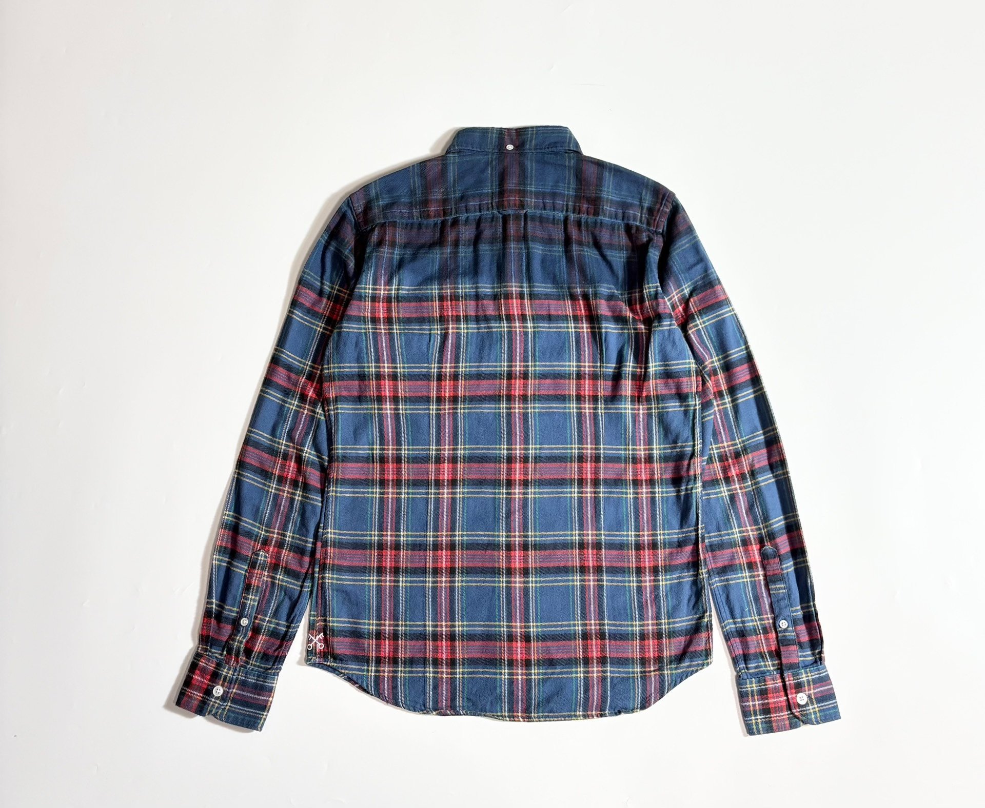 UE UNIFORM EXPERIMENT Tie-Dye Plaid Shirt — front