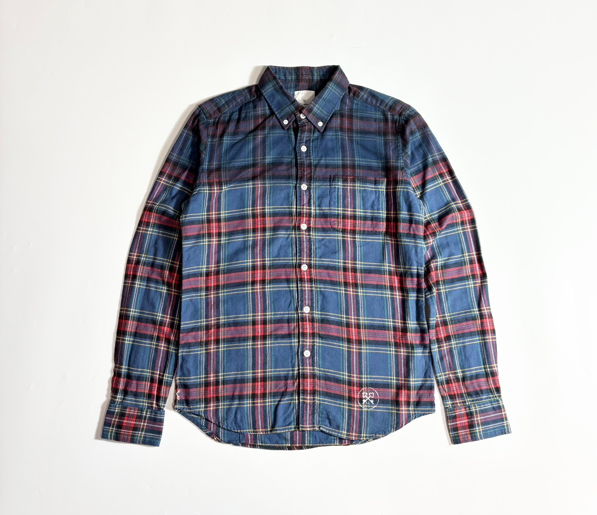 UE UNIFORM EXPERIMENT Tie-Dye Plaid Shirt