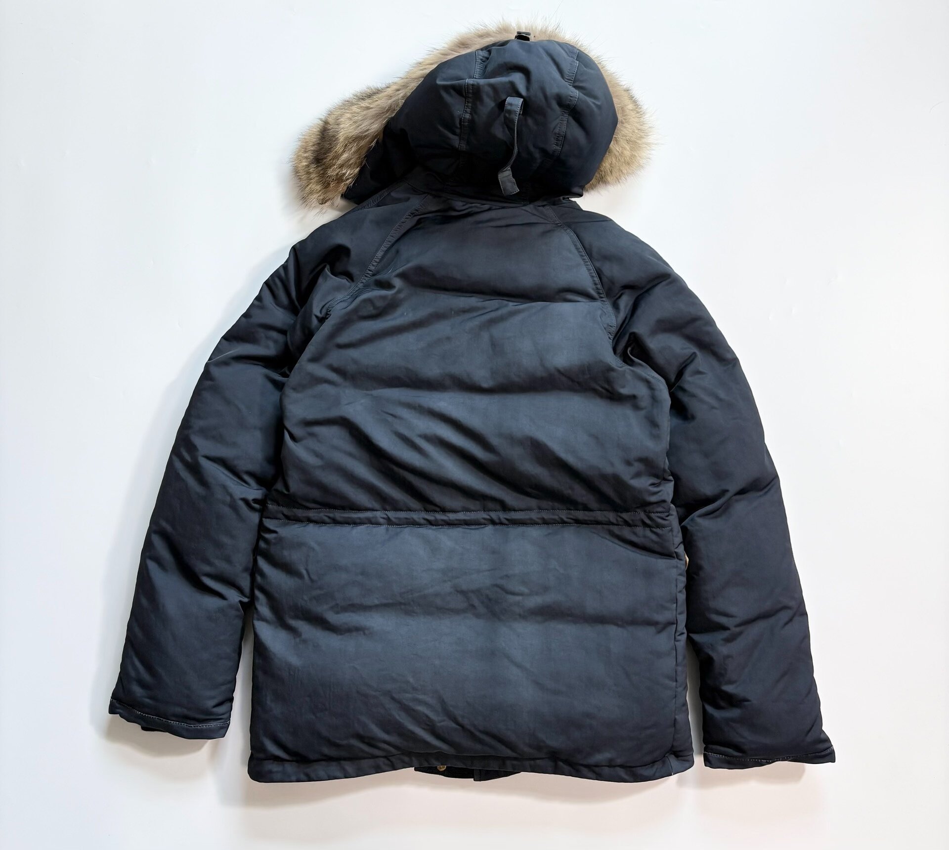 VISVIM VALDEZ DOWN WOLF FUR COAT — label