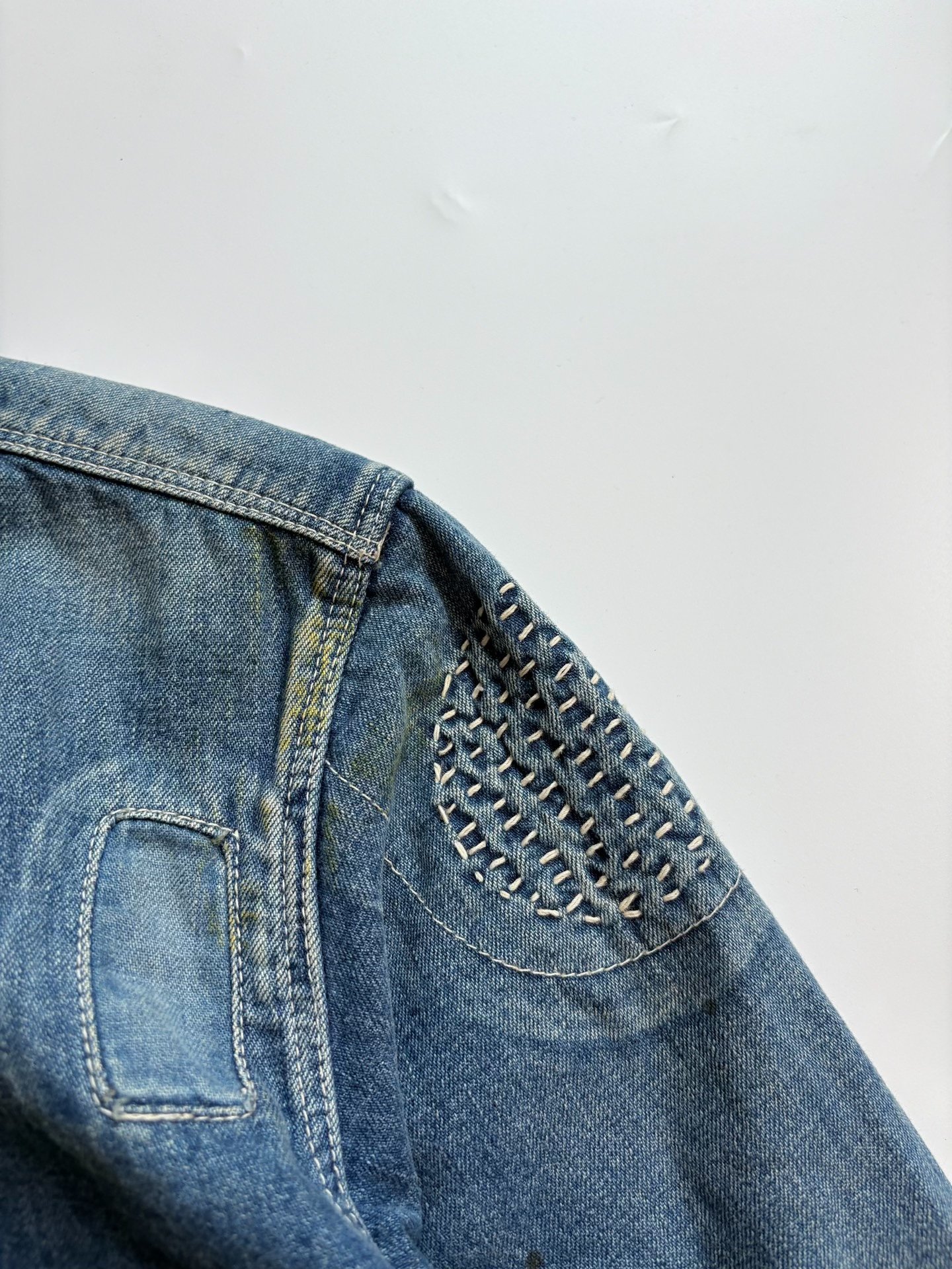 Miharayasuhiro Distressed Denim Shirt — detail