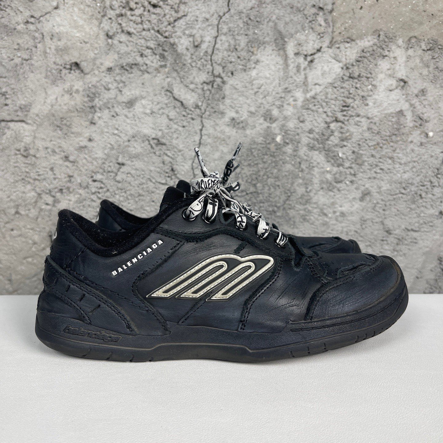 Balenciaga Hamptons Shoes — front