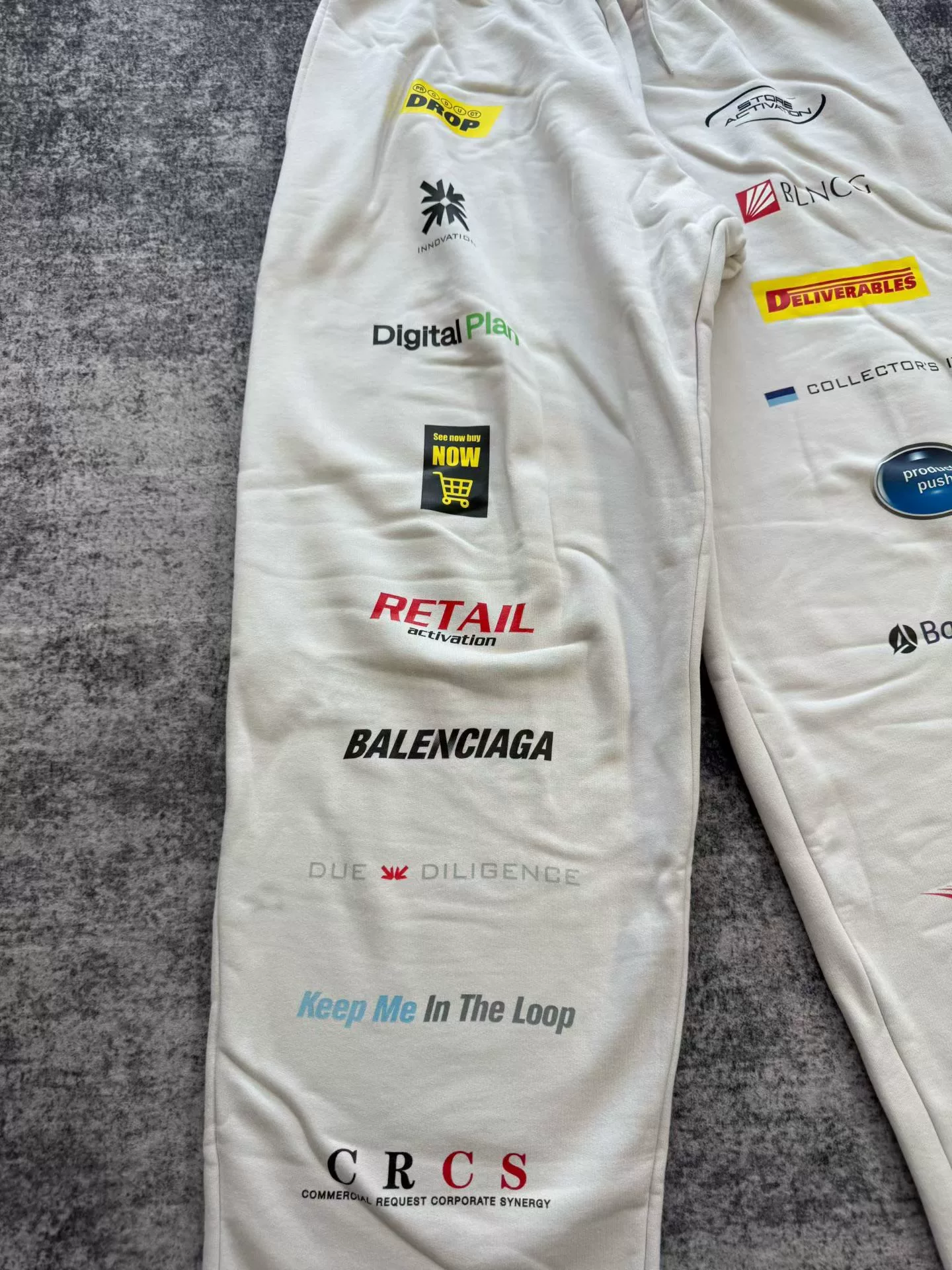 Balenciaga White Racing Logo Sports Pants — detail