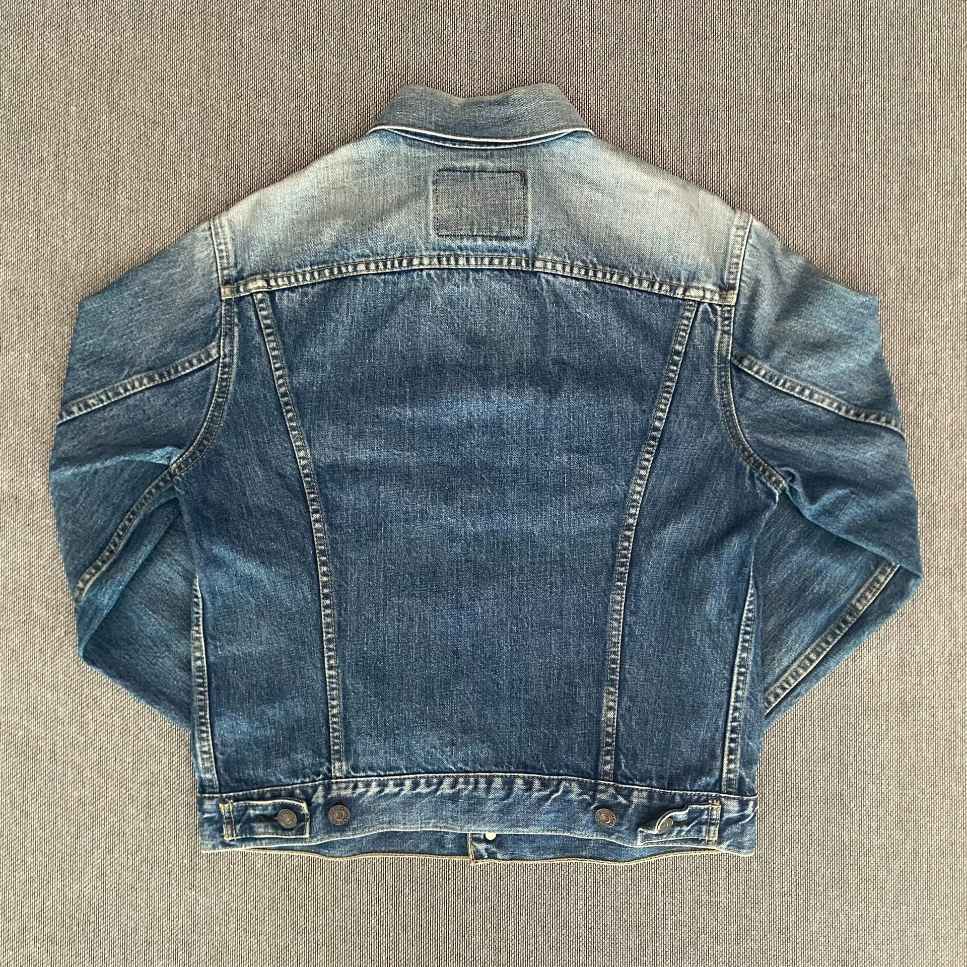 Levi's LVC71557 J30 Vintage Denim Jacket — front