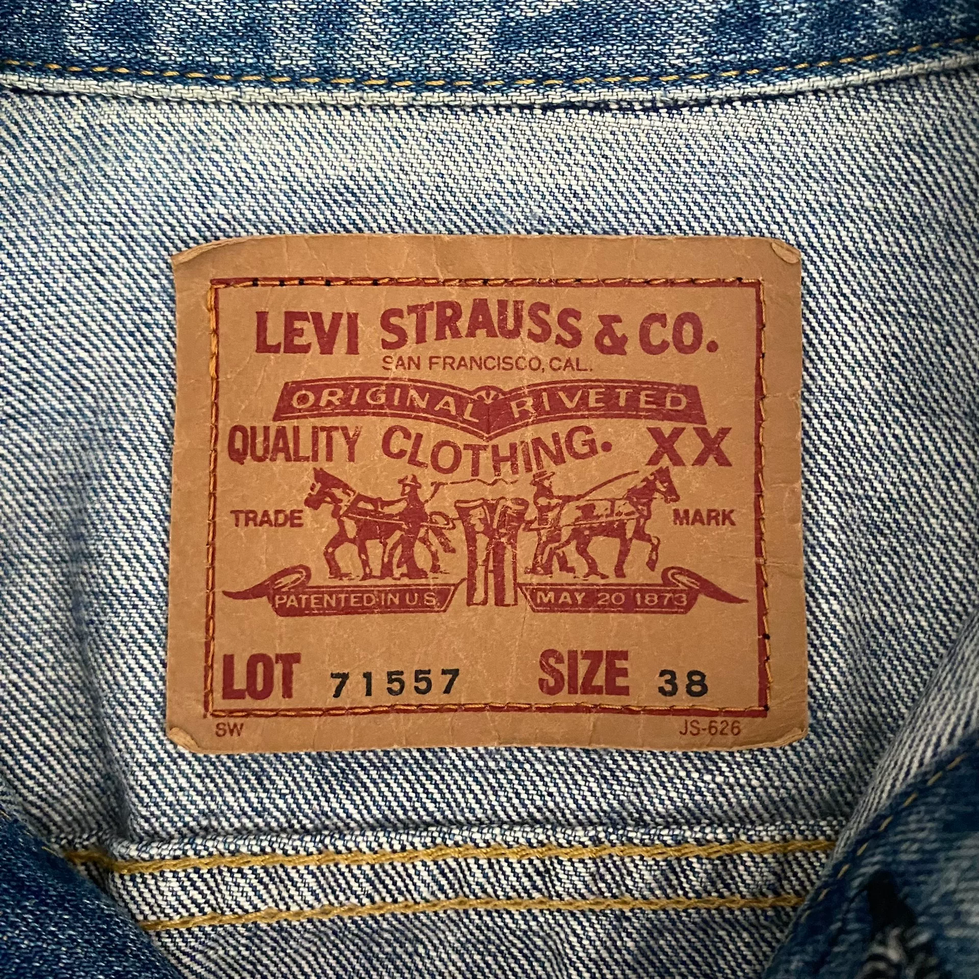 Levi's LVC71557 J30 Vintage Denim Jacket — back