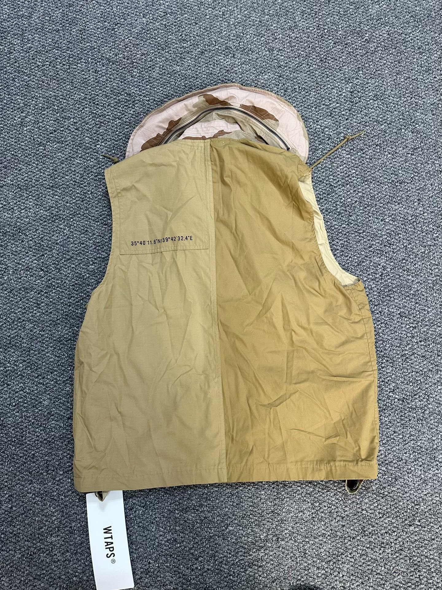 WTAPS Vest Size L — front