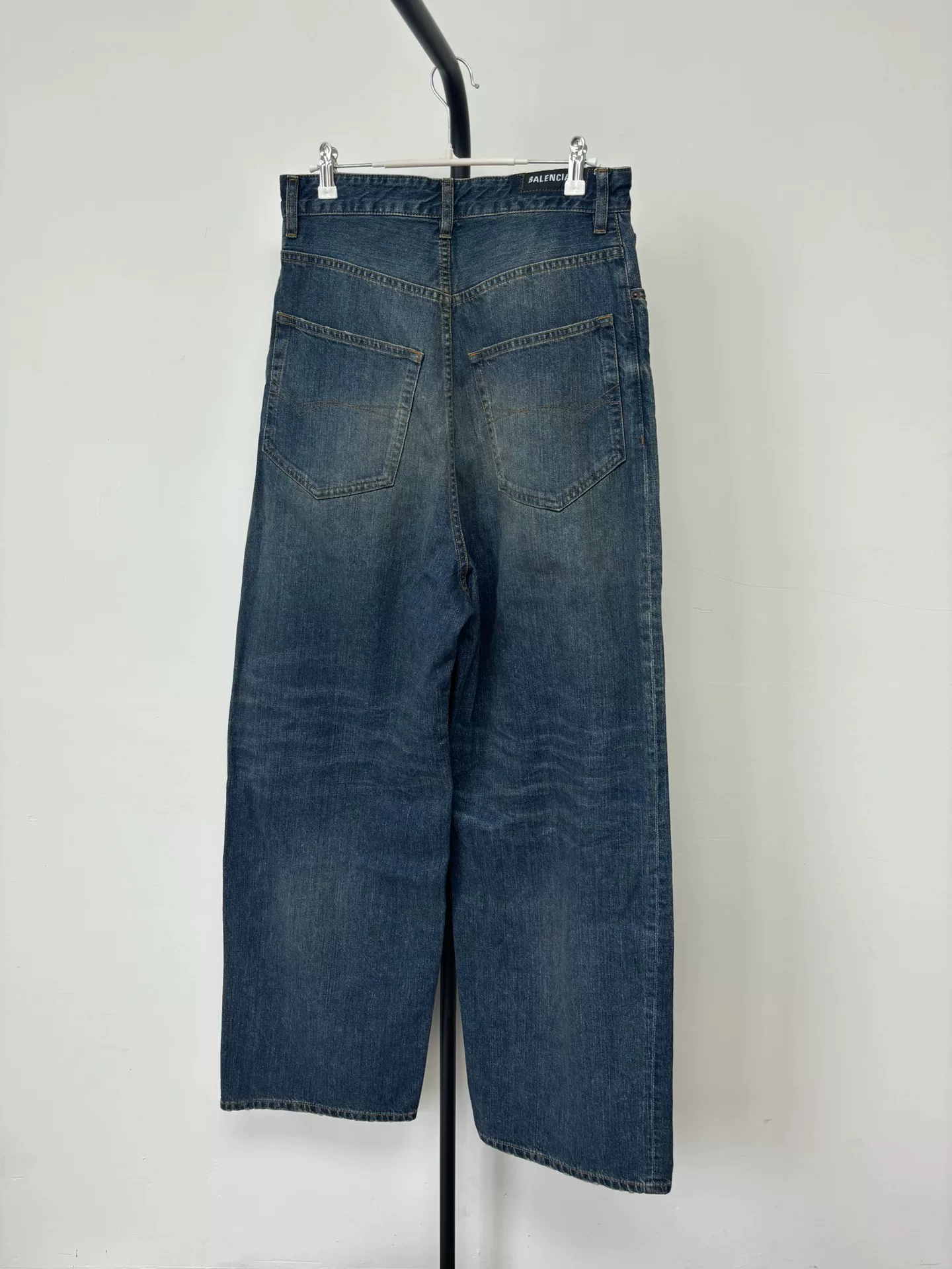 Balenciaga 25SS Indigo Baggy Jeans — detail