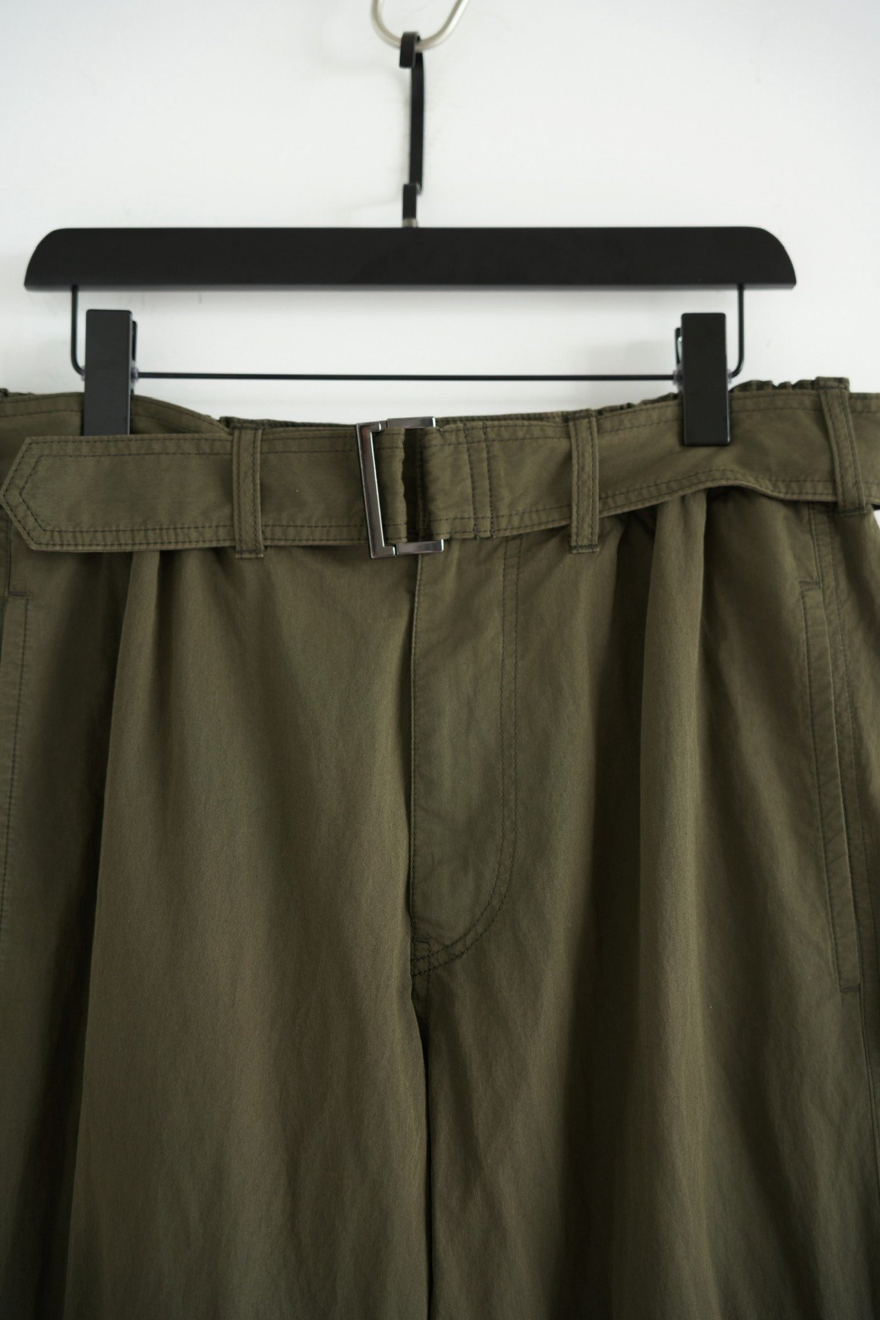 Yohji Yamamoto 24SS Green Belted Straight Pants — detail