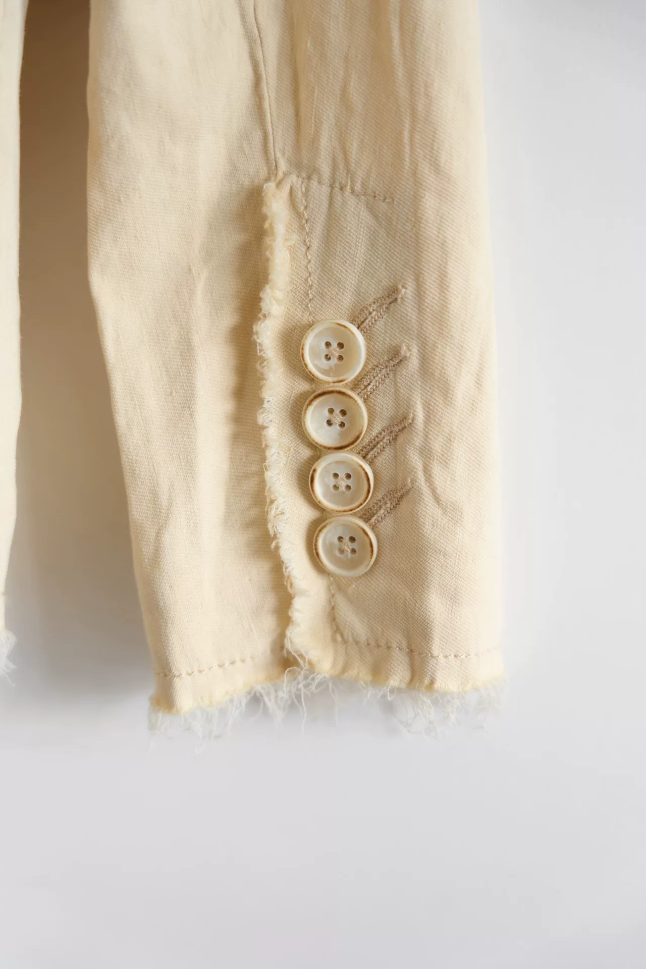 Uma Wang Beige Frayed Edge Blazer — label