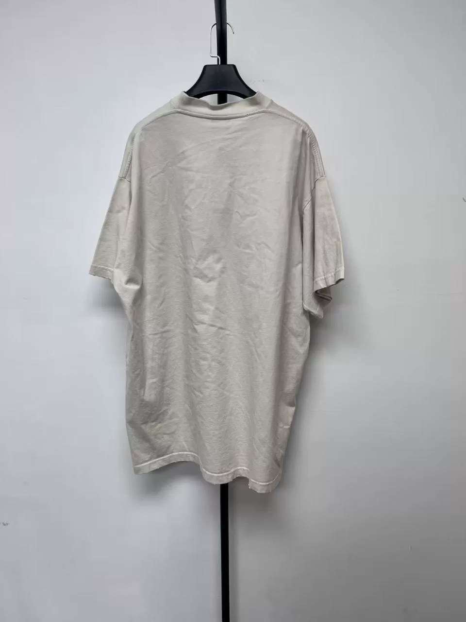 Balenciaga Be Different Apple Logo T-shirt — front