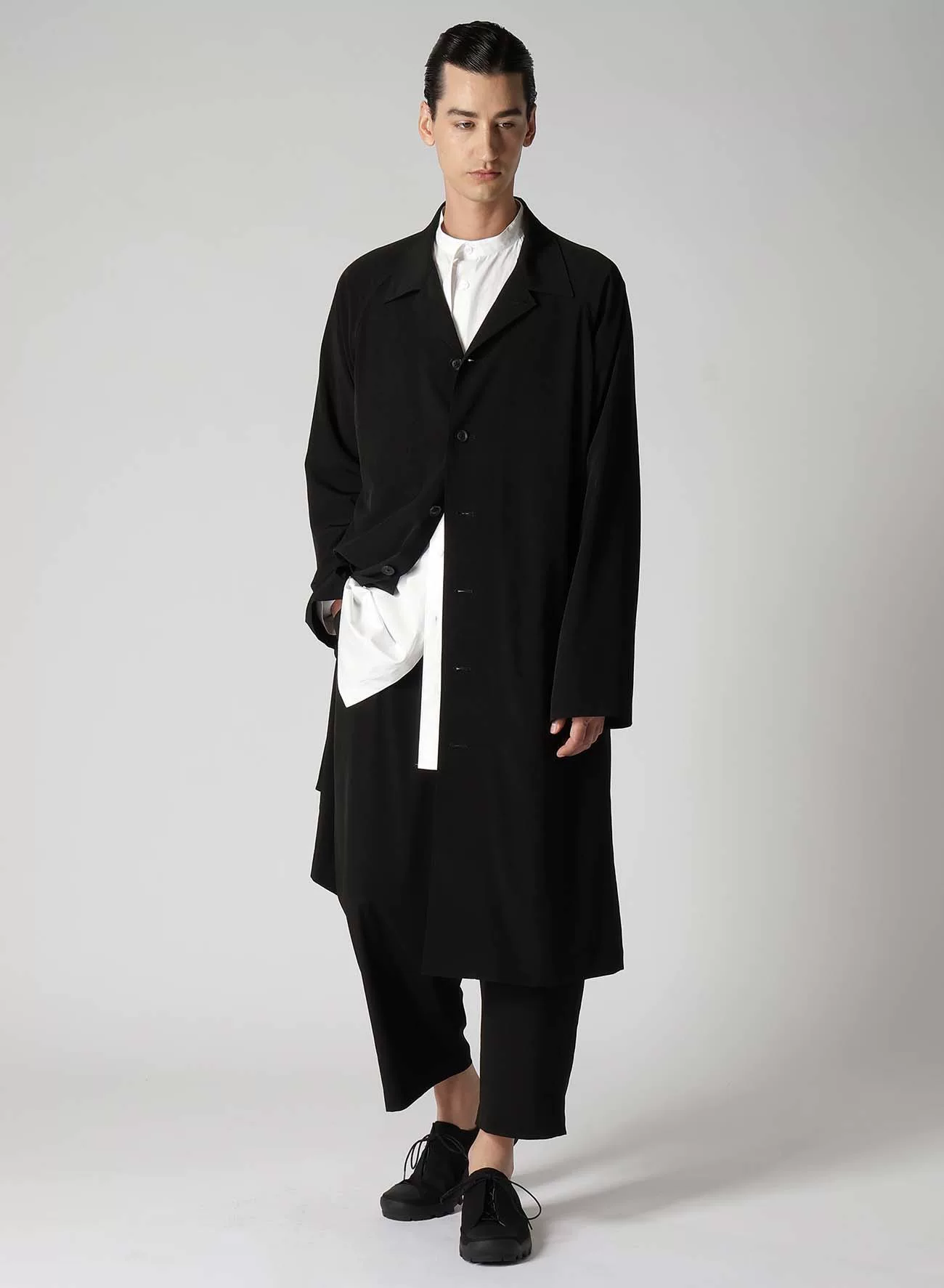 Yohji Yamamoto 24SS Raglan Sleeve Coat — back