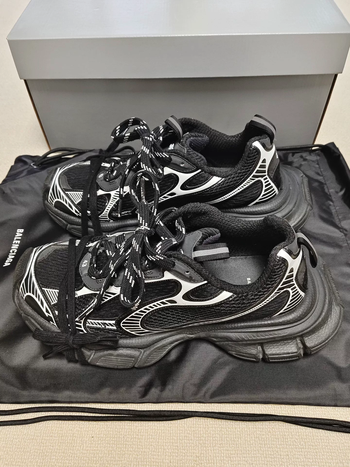 Balenciaga 3XL Distressed Low-Top Sneakers
