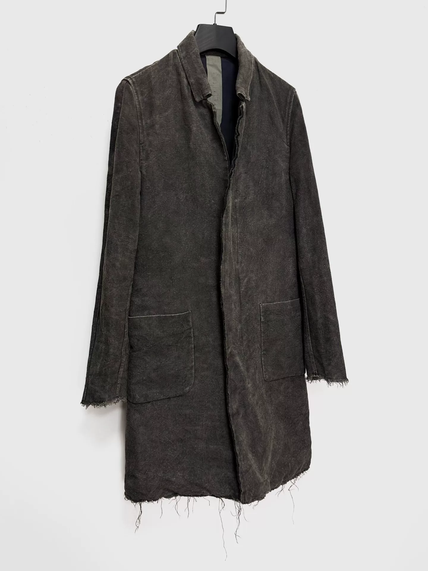 LM Altieri Vintage Linen Doctor Coat — label