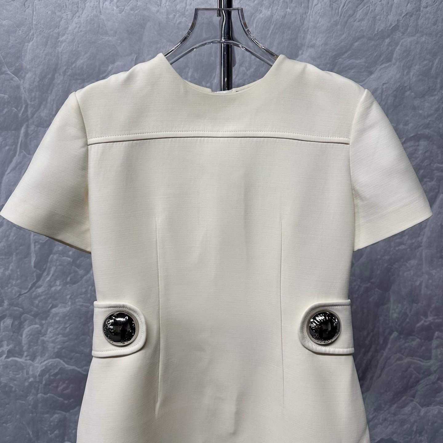 Louis Vuitton Zip Wool Short-Sleeve Dress — detail