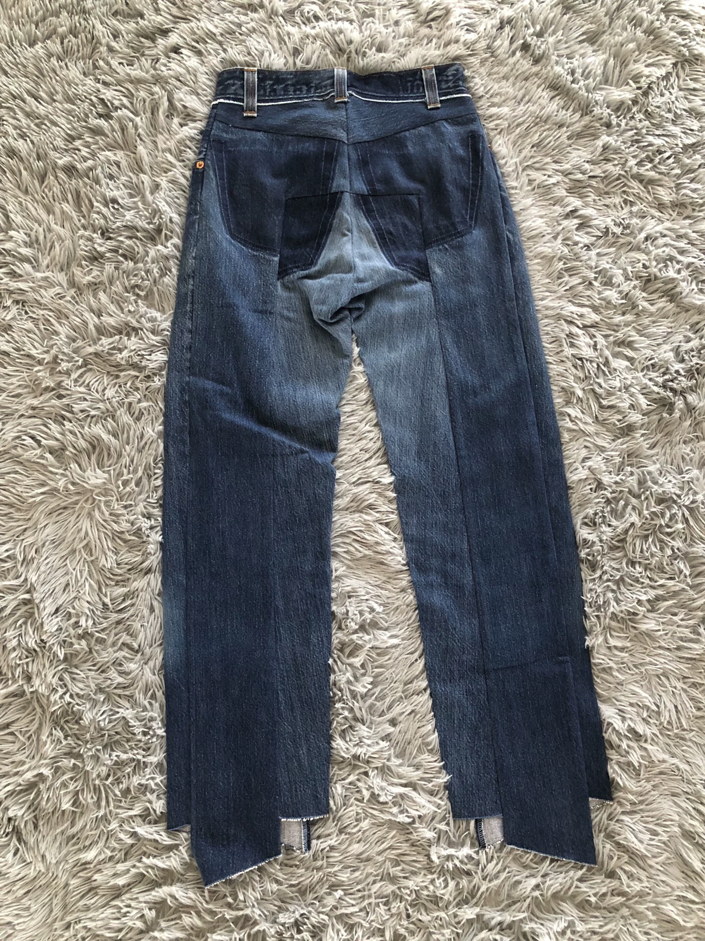 Vetements Spliced High-Waisted Cropped Jeans — back